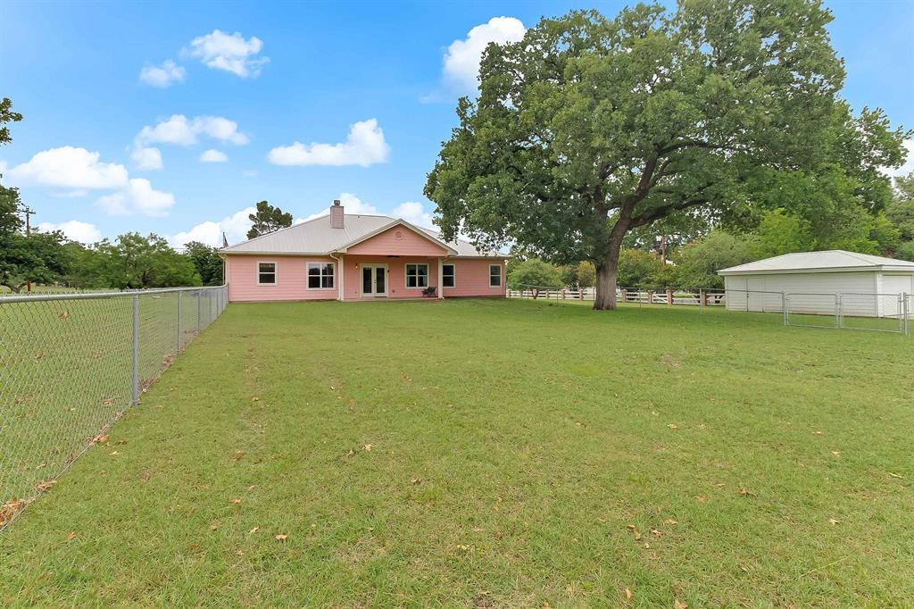 416 Highland Dr, Marble Falls, TX 78654