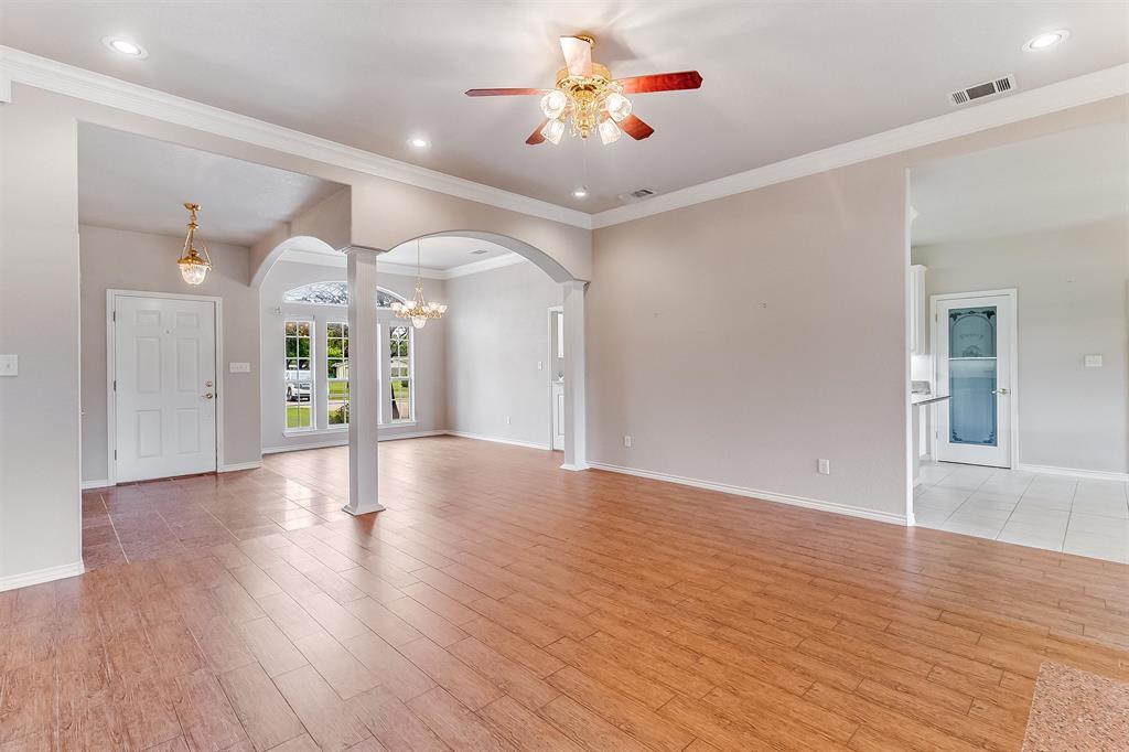 416 Highland Dr, Marble Falls, TX 78654