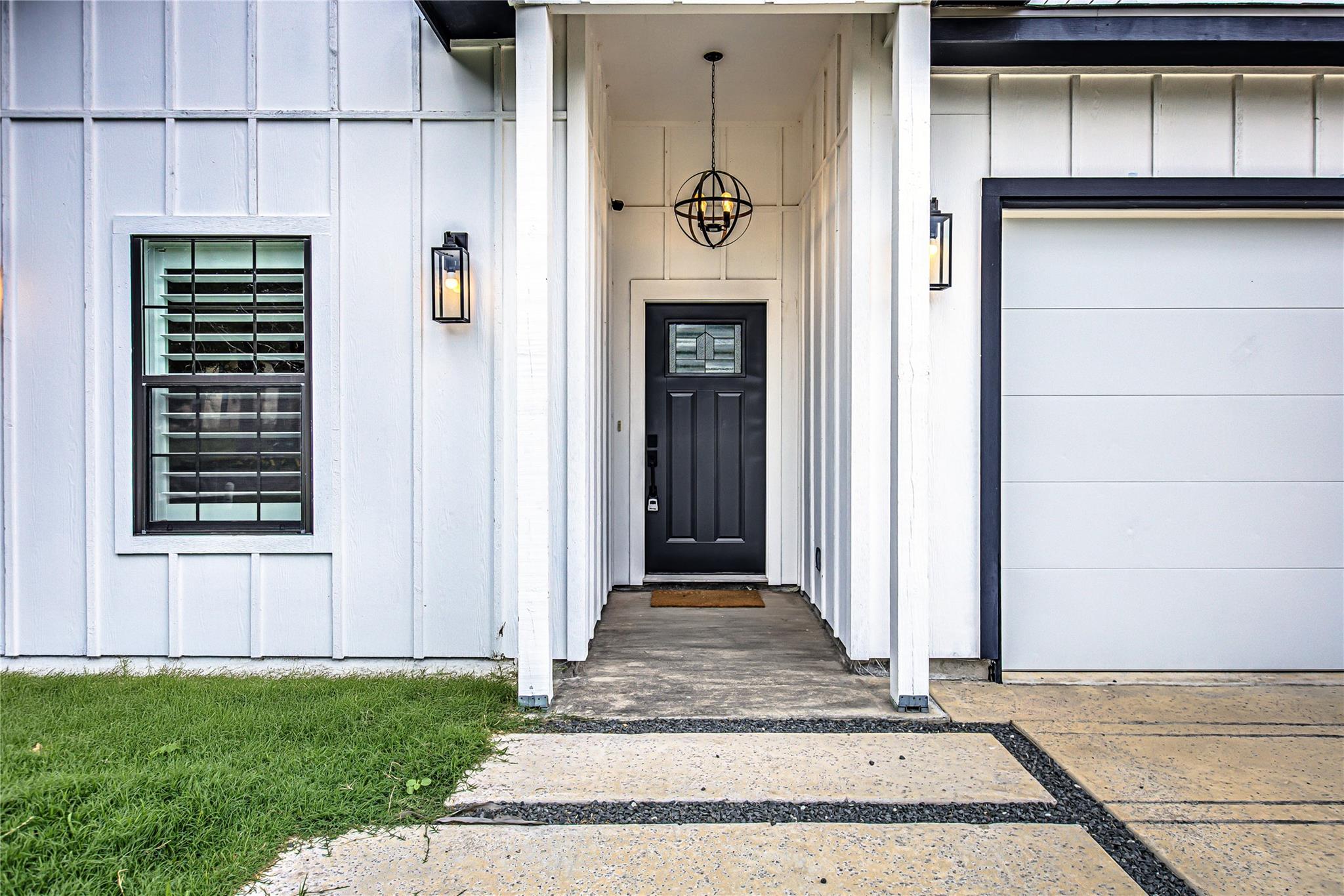 627 Aspen Ln, Cottonwood Shores, TX 78657