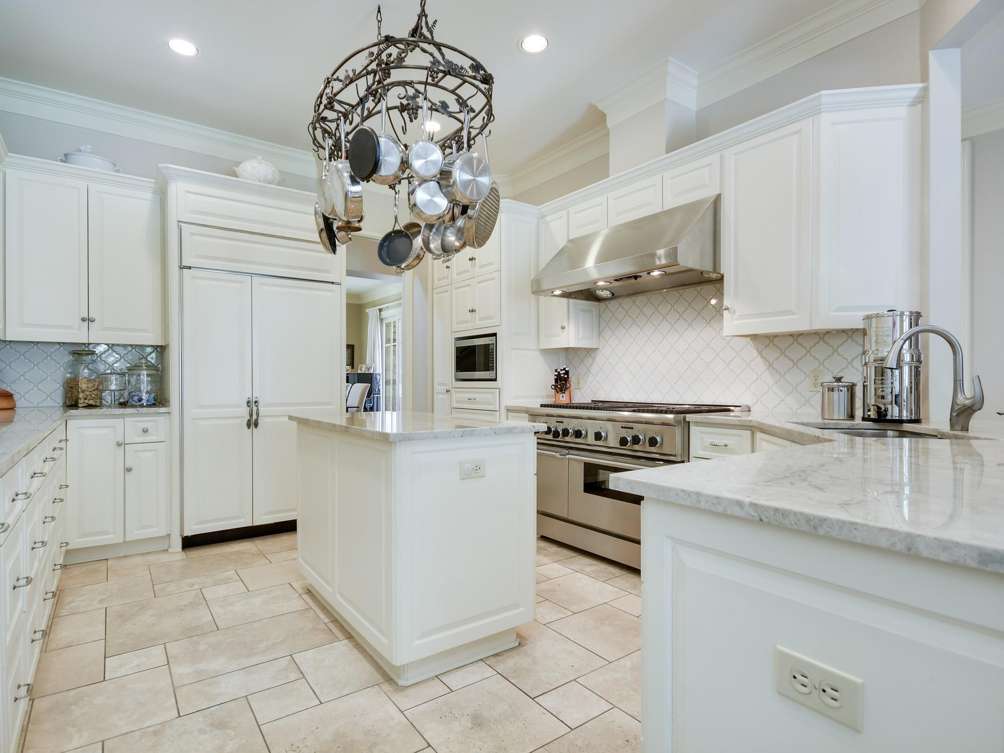 2510 W 35th St, Austin, TX 78703