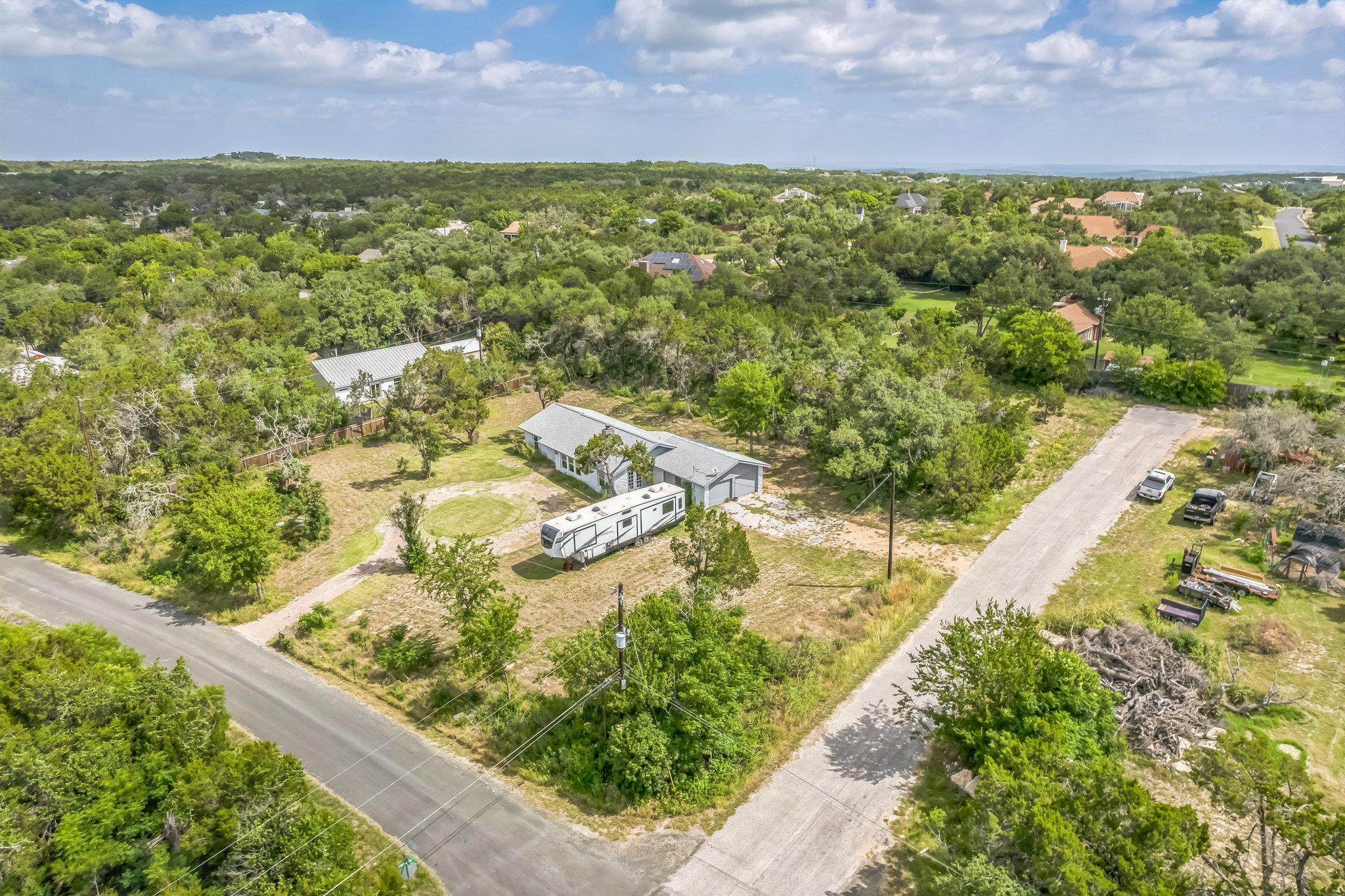 9600 Claxton Dr, Austin, TX 78736