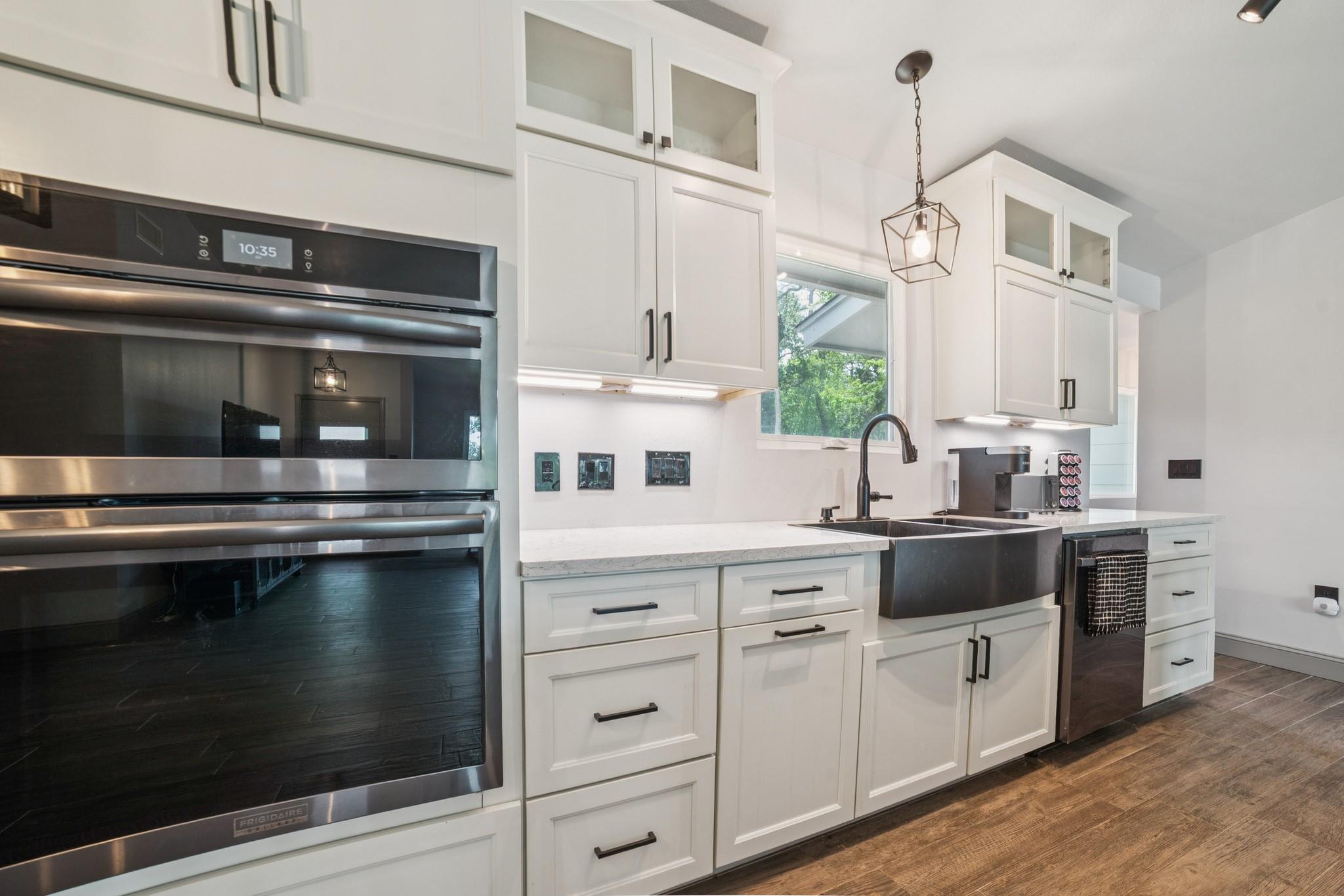9600 Claxton Dr, Austin, TX 78736