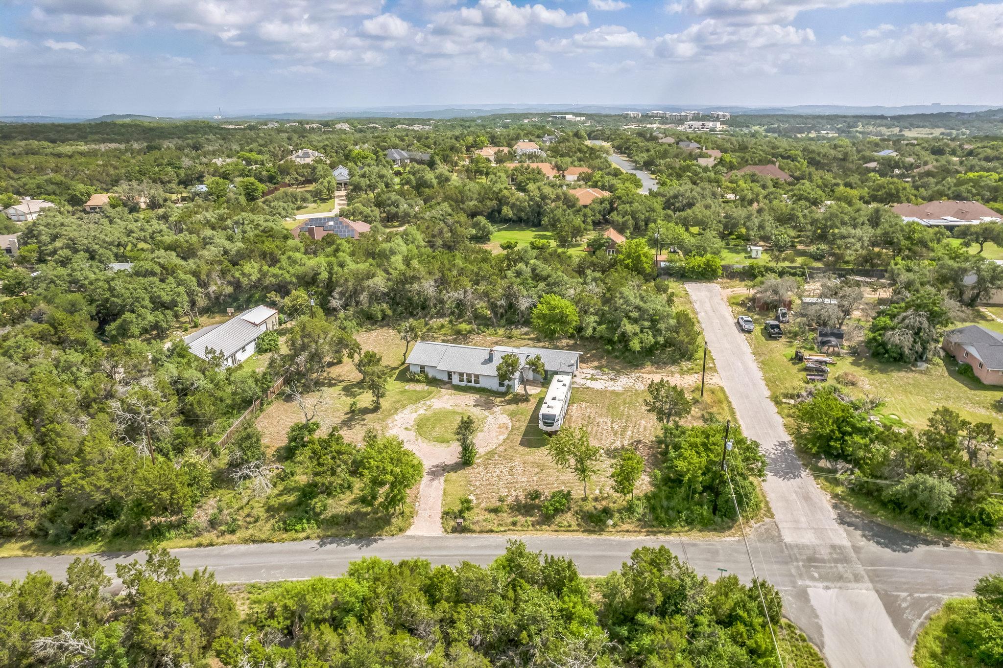 9600 Claxton Dr, Austin, TX 78736
