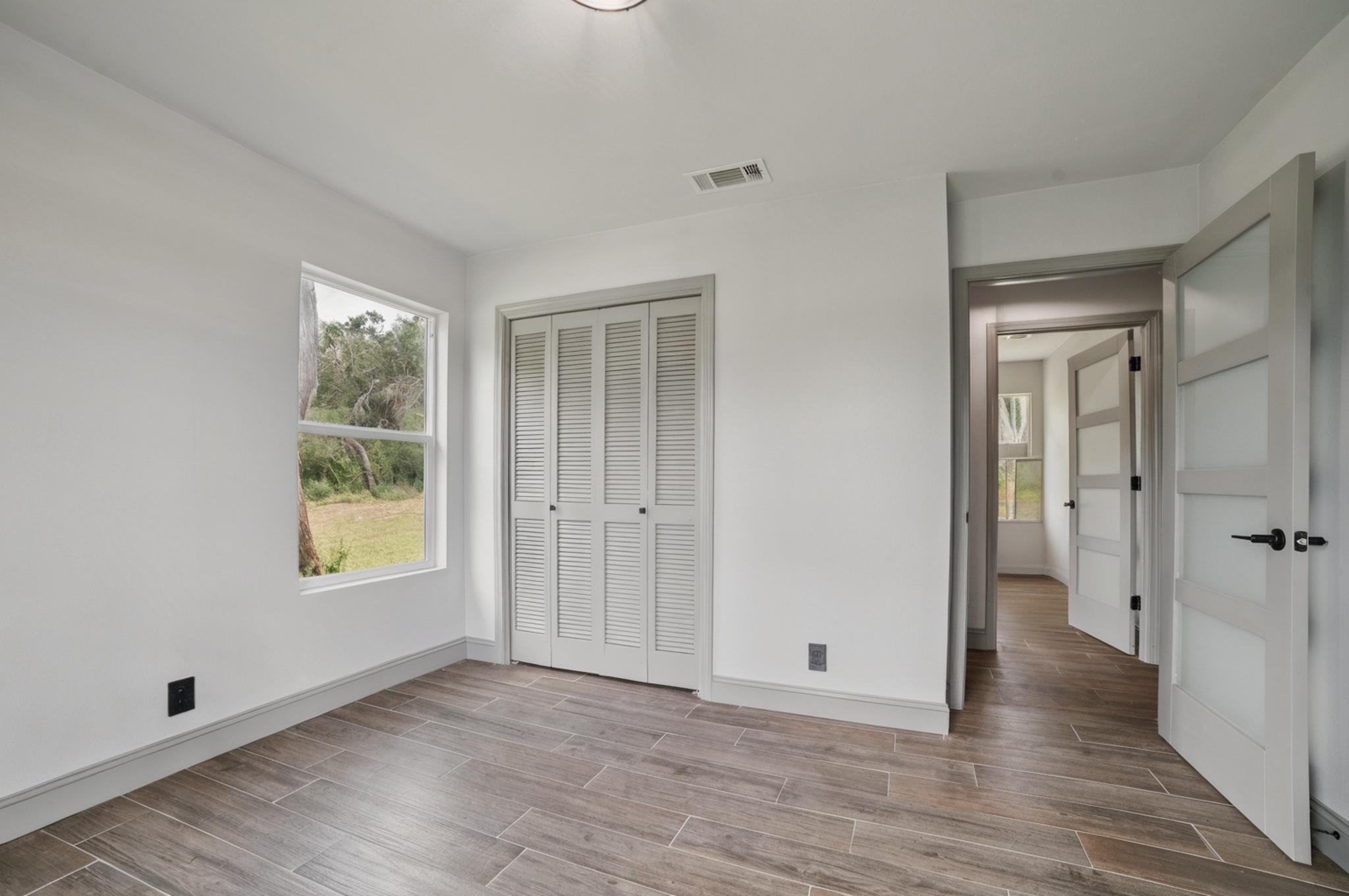 9600 Claxton Dr, Austin, TX 78736