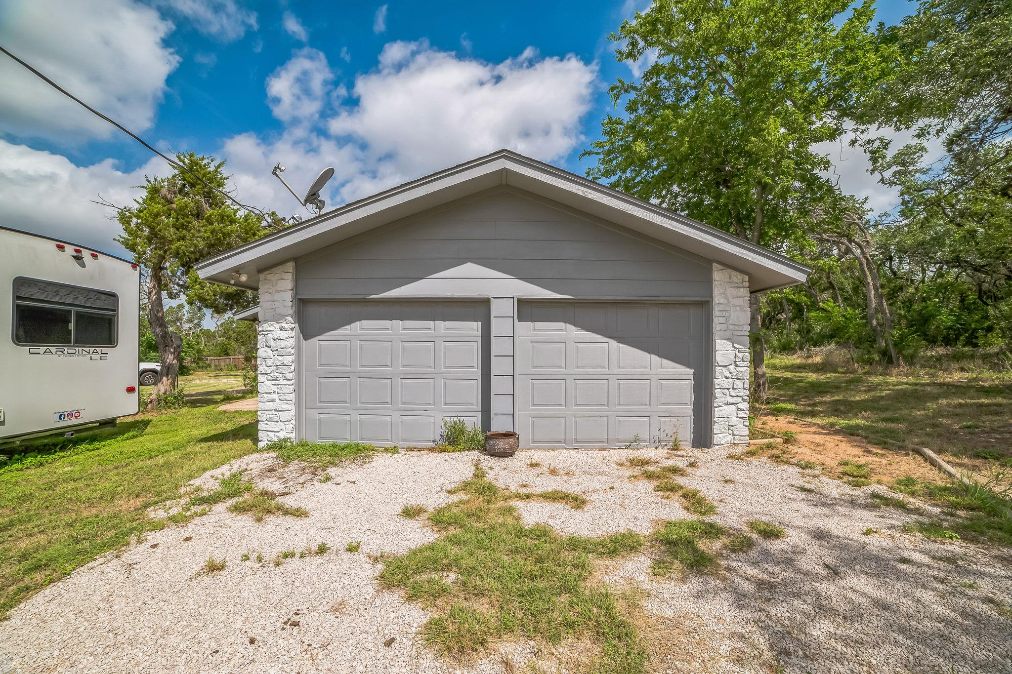9600 Claxton Dr, Austin, TX 78736