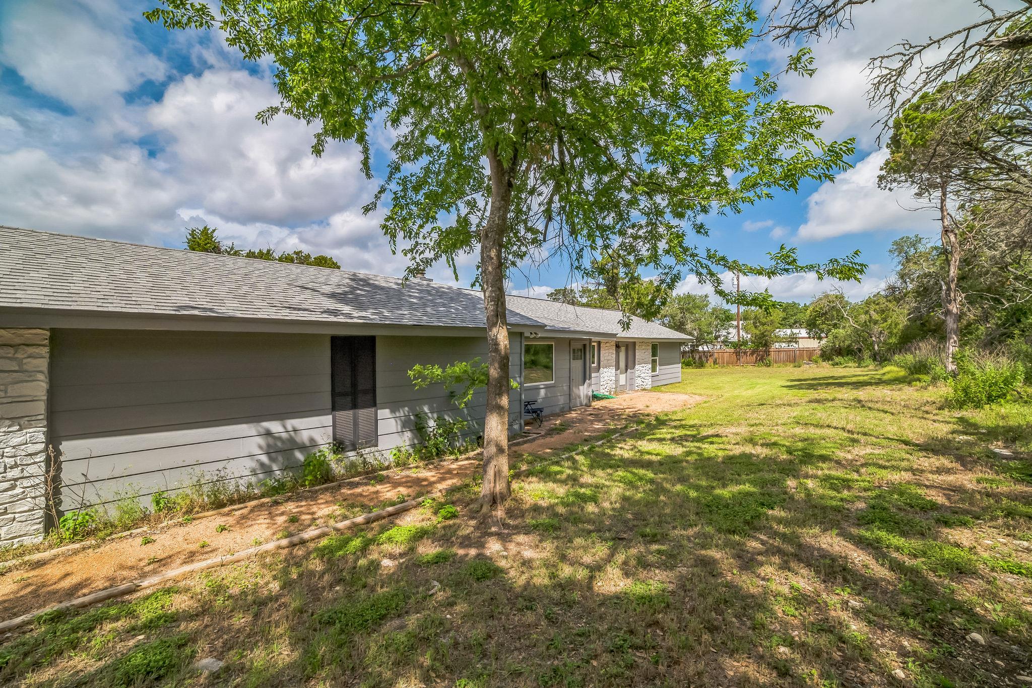 9600 Claxton Dr, Austin, TX 78736