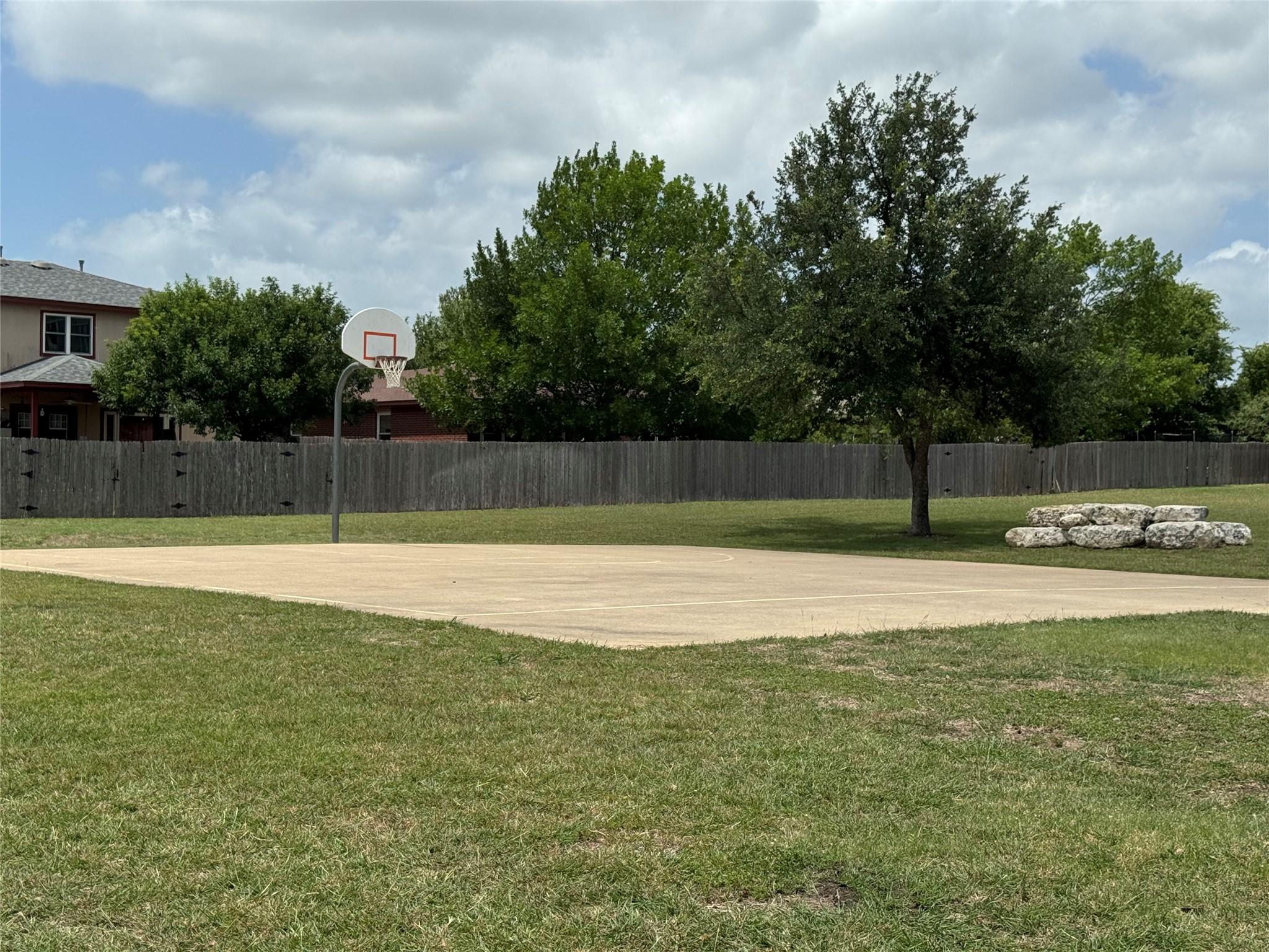 101 Cannery Cv, Leander, TX 78641