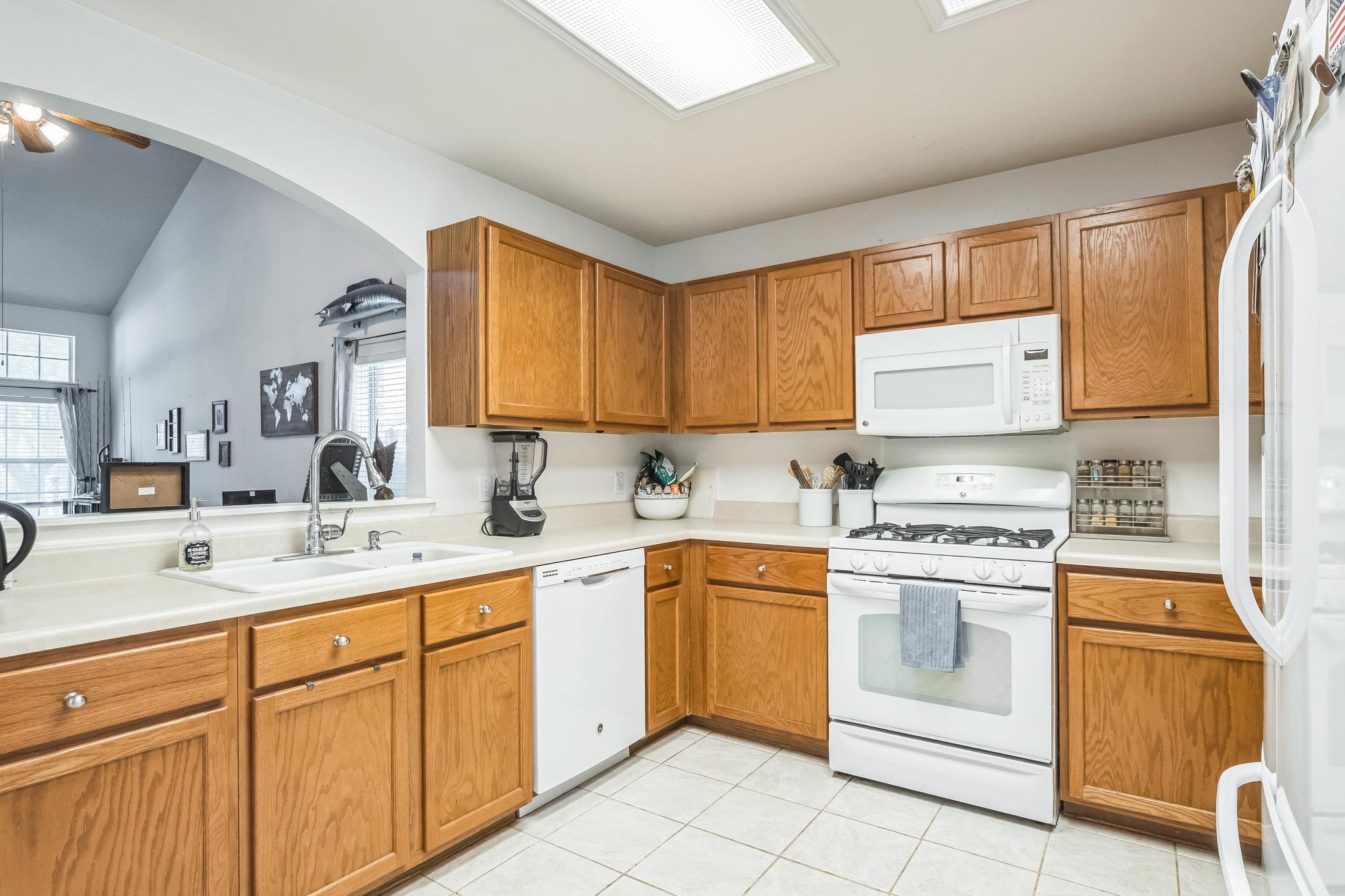 101 Cannery Cv, Leander, TX 78641