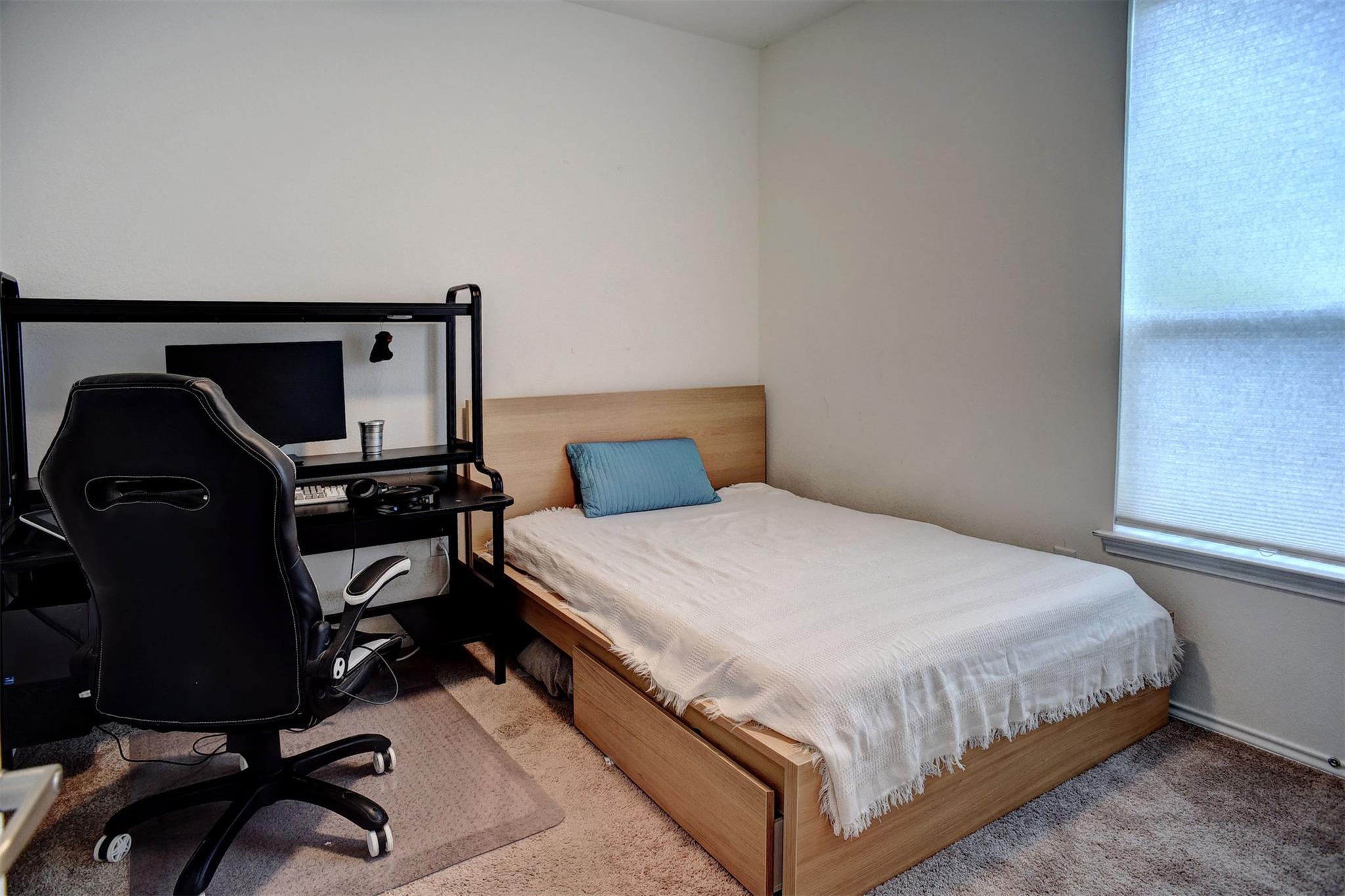 1928 Dragonfly Loop, Bastrop, TX 78602