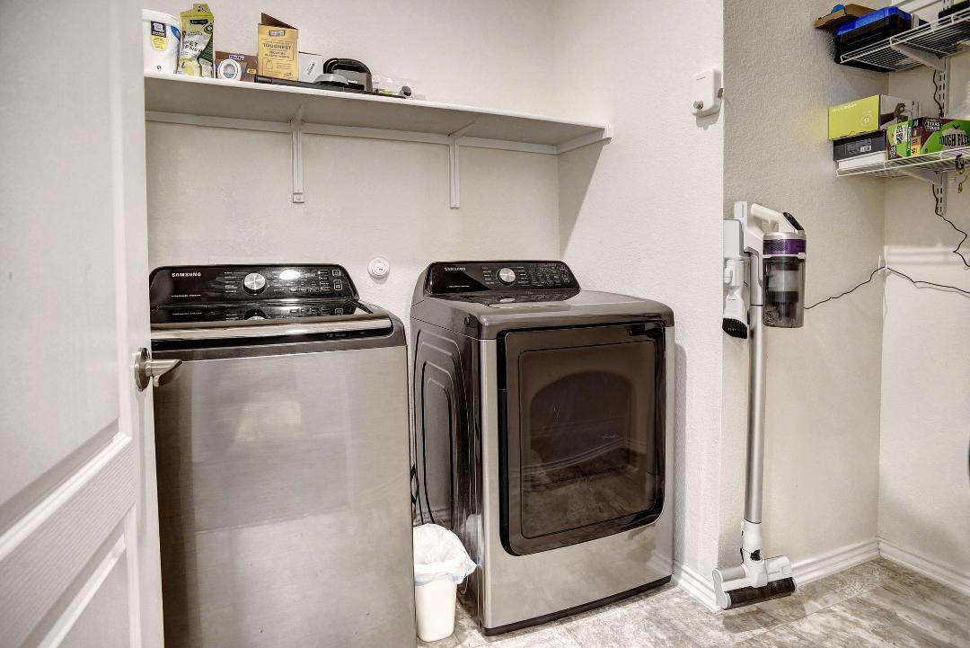 1928 Dragonfly Loop, Bastrop, TX 78602