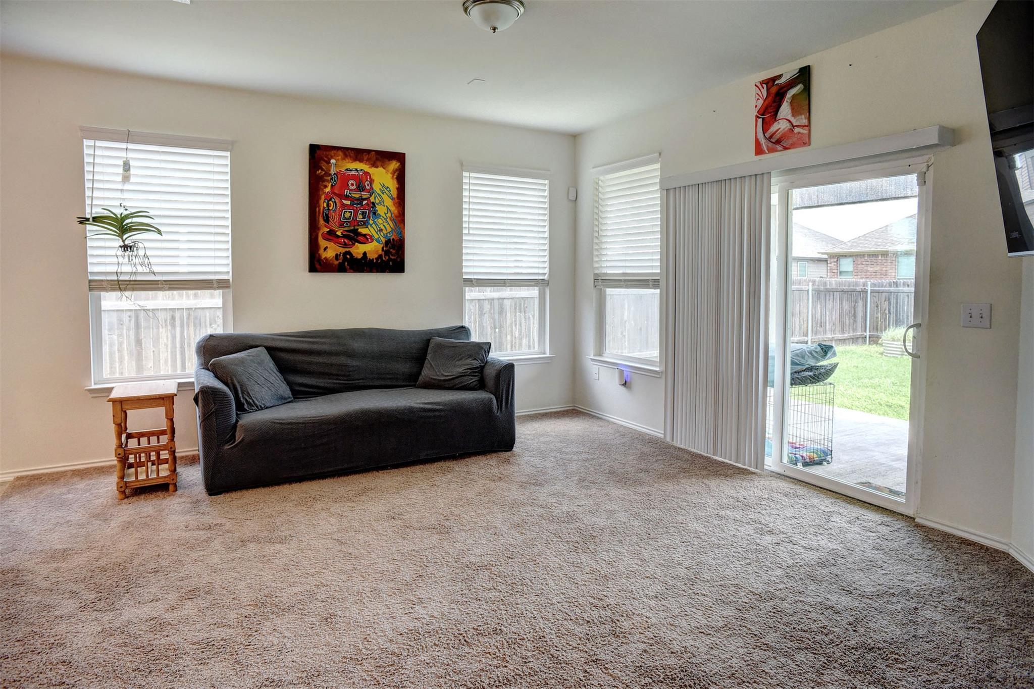 1928 Dragonfly Loop, Bastrop, TX 78602