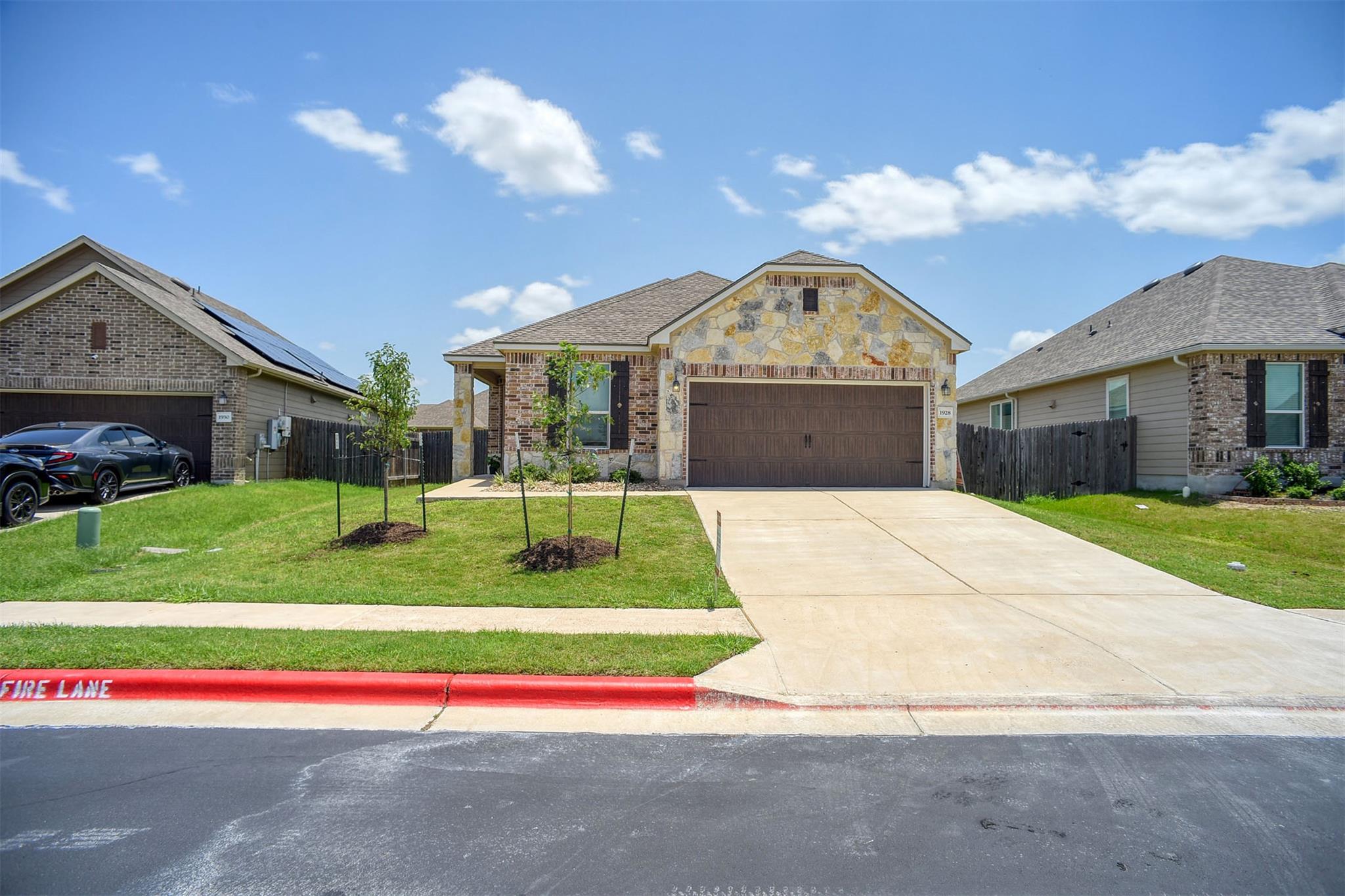 1928 Dragonfly Loop, Bastrop, TX 78602