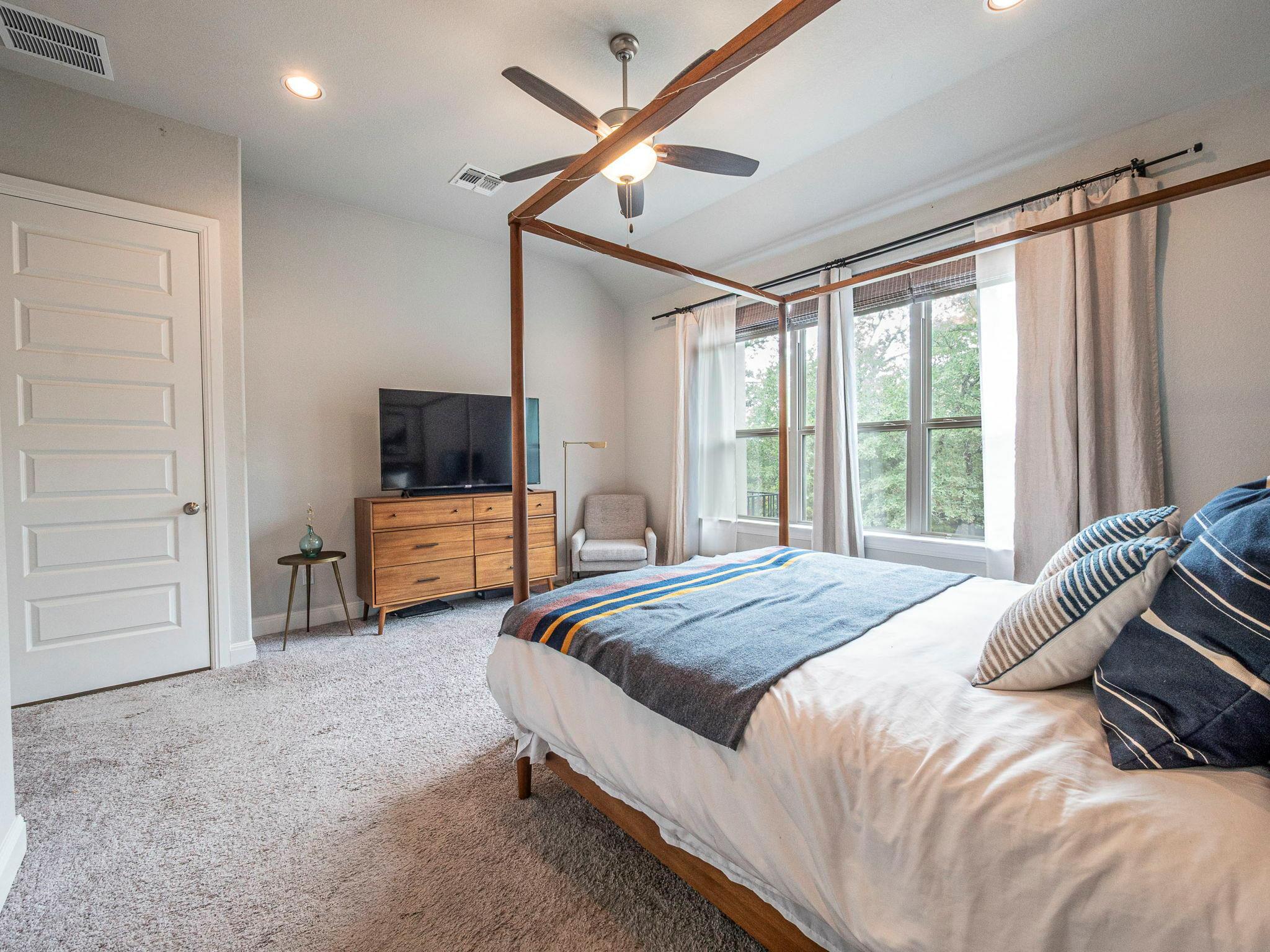 114 Loysoya St, Bastrop, TX 78602