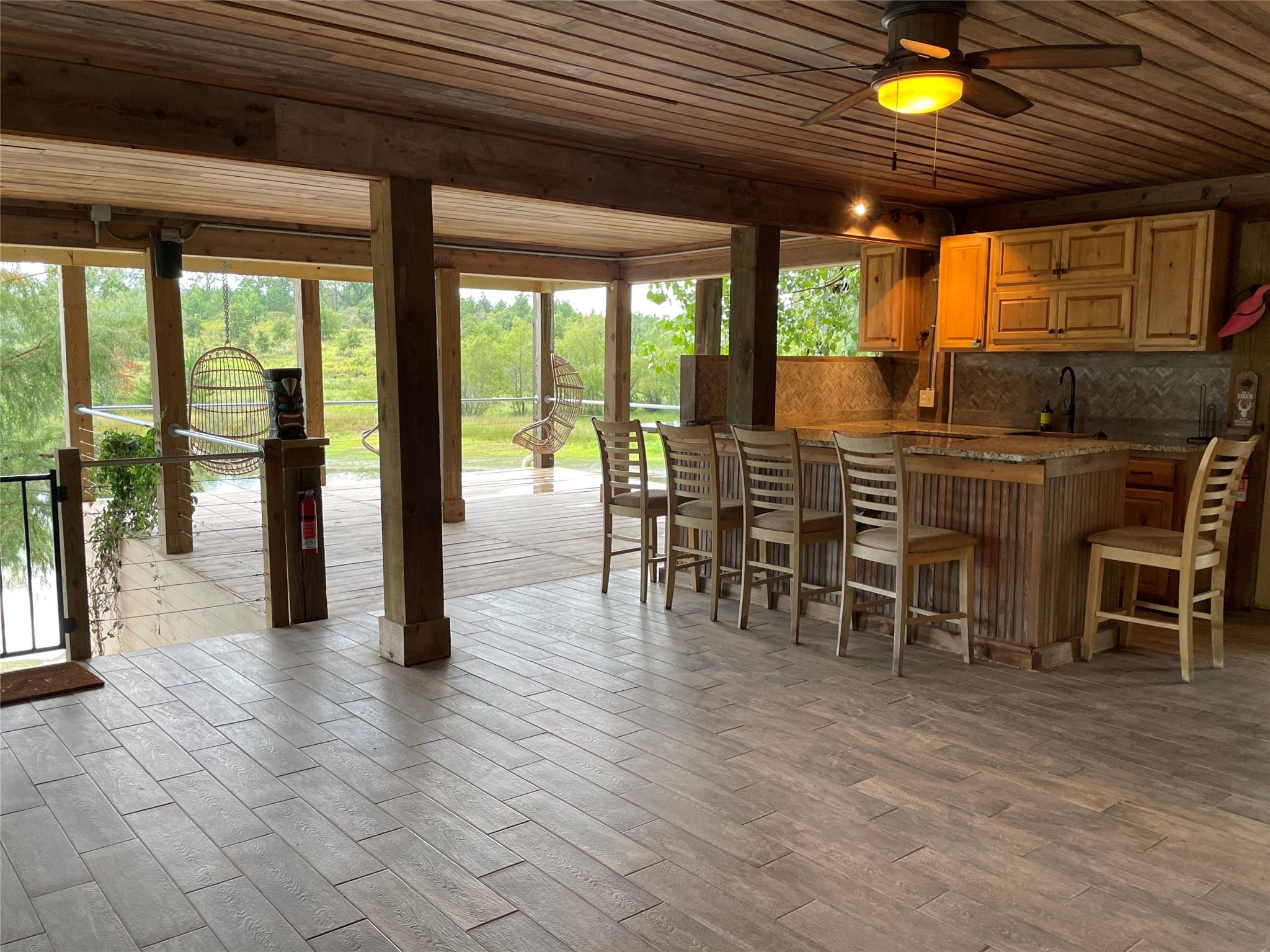 Smithville, TX 78957