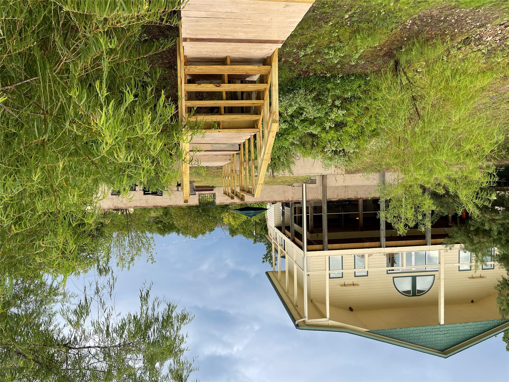 Smithville, TX 78957