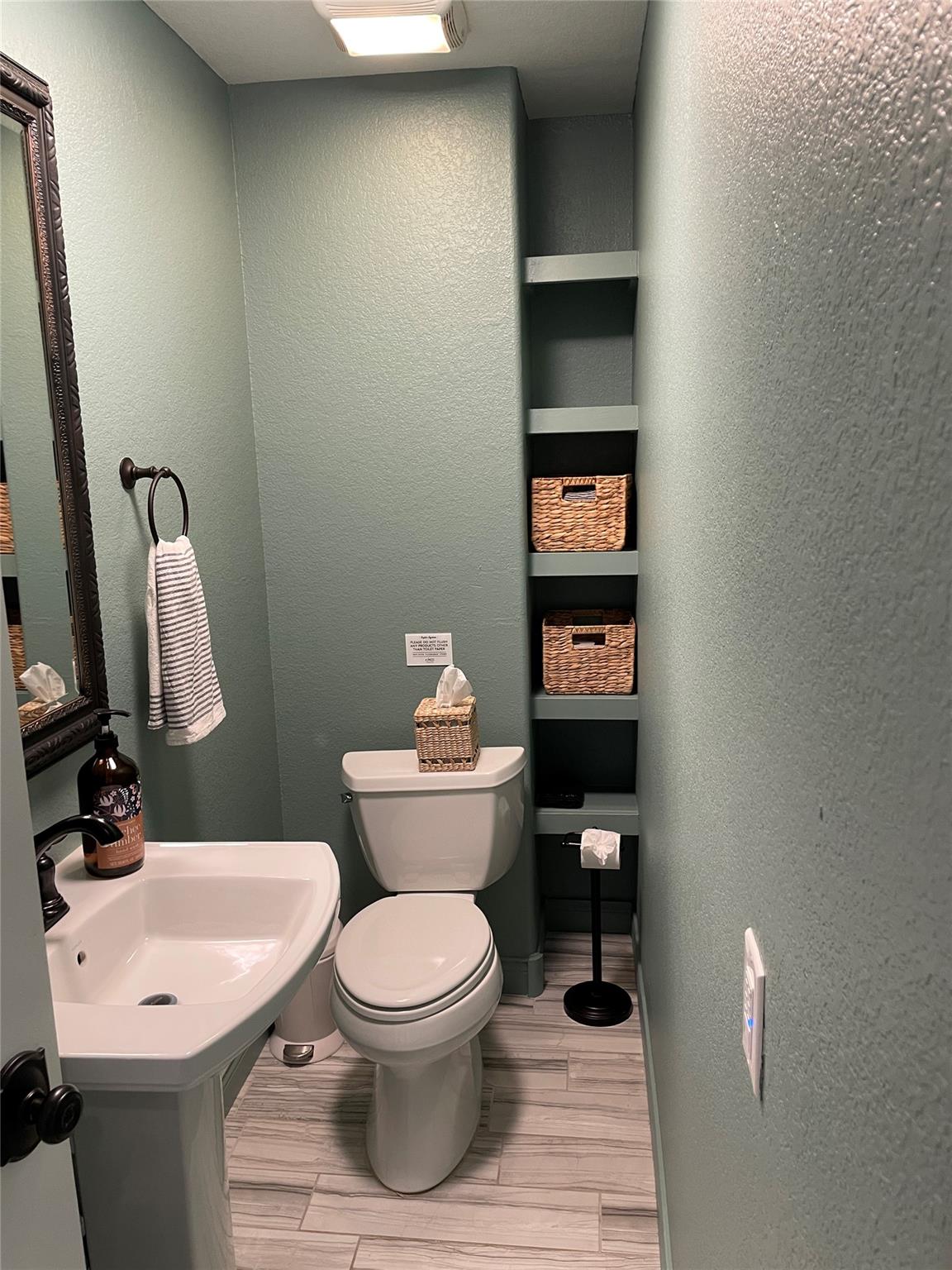 Smithville, TX 78957