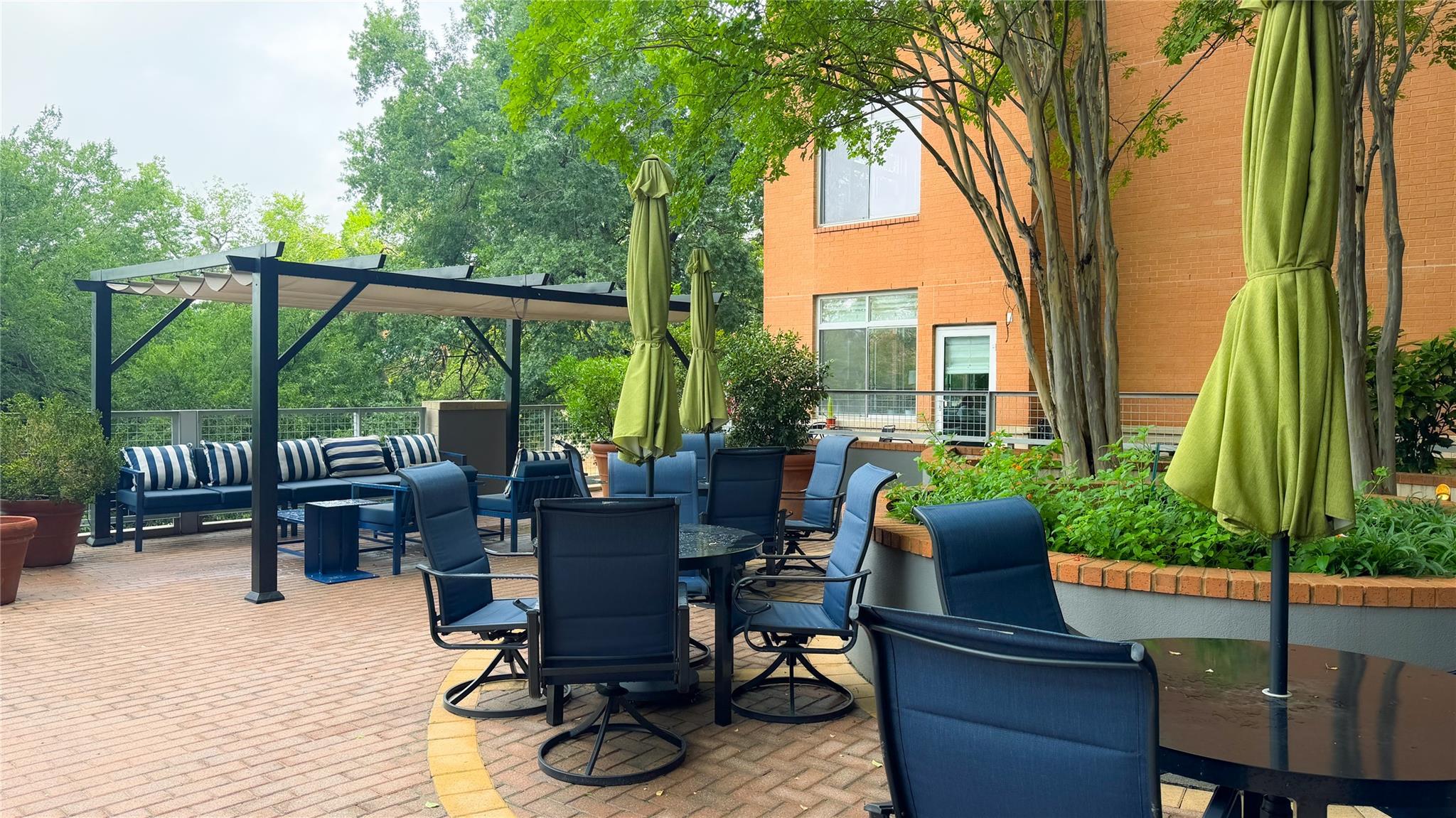 54 Rainey St # 815, Austin, TX 78701