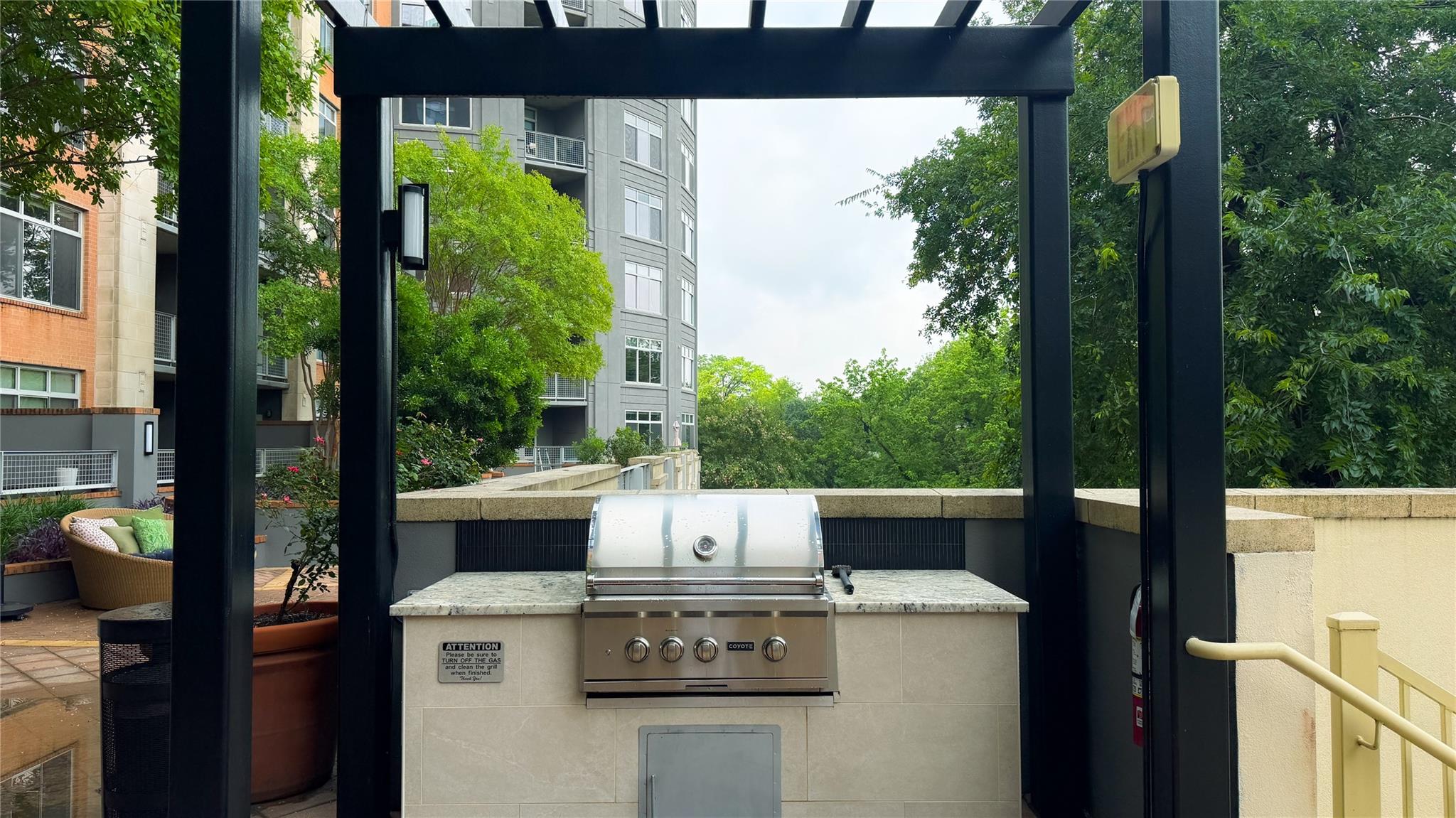 54 Rainey St # 815, Austin, TX 78701