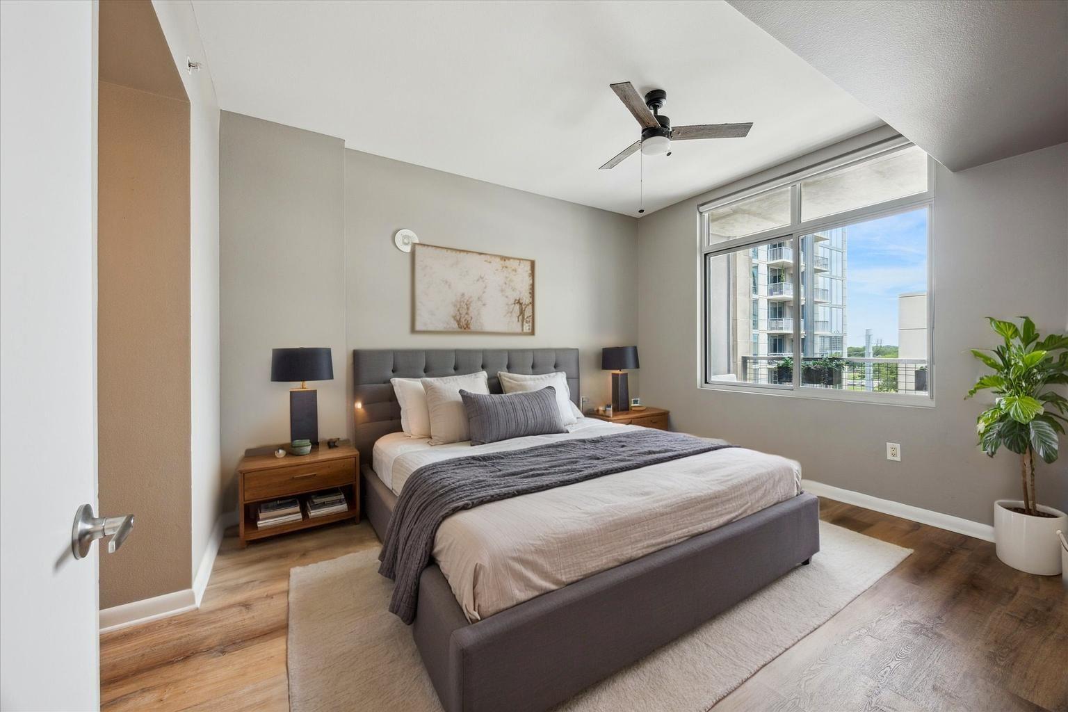 54 Rainey St # 815, Austin, TX 78701