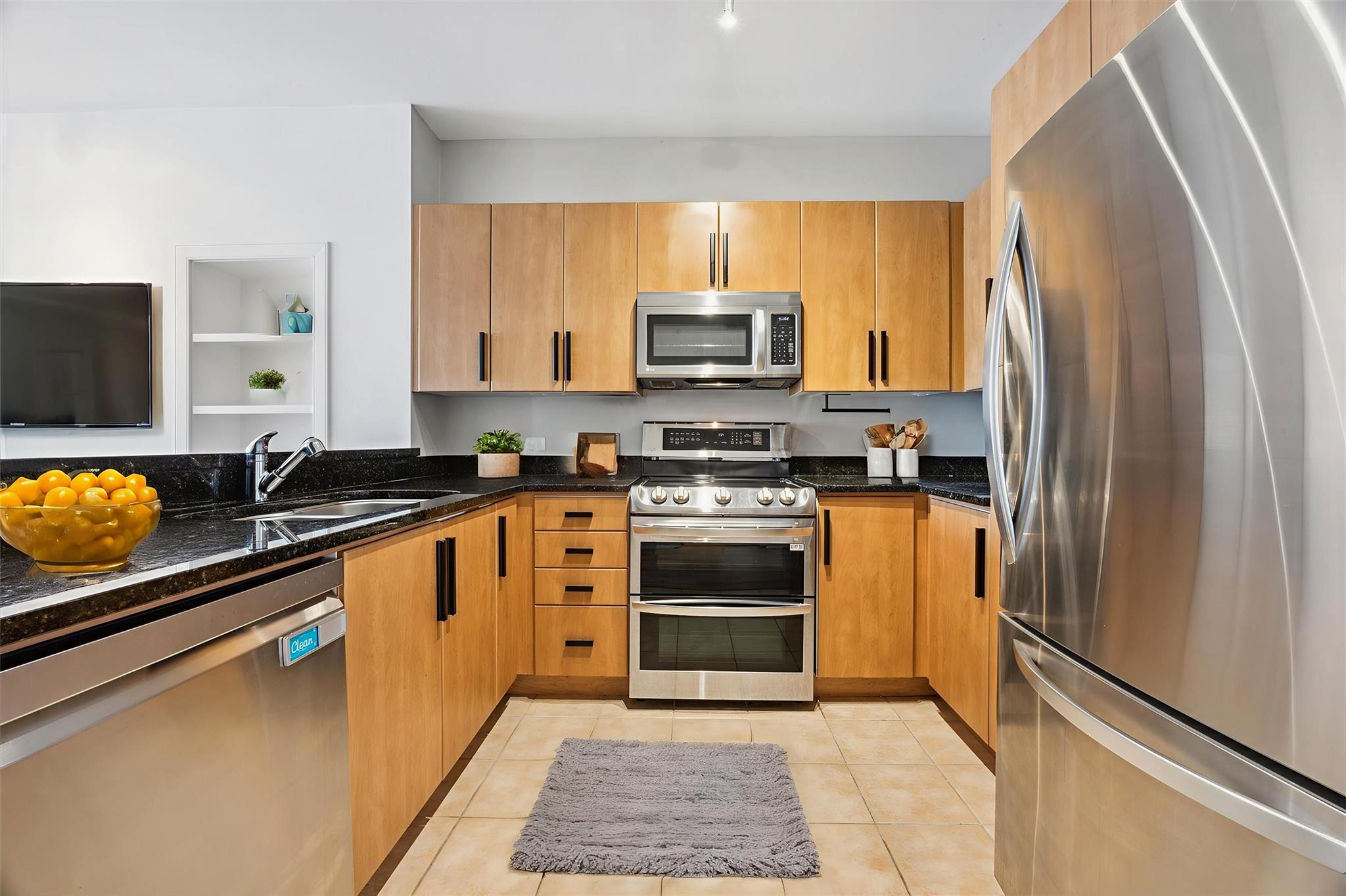 54 Rainey St # 815, Austin, TX 78701