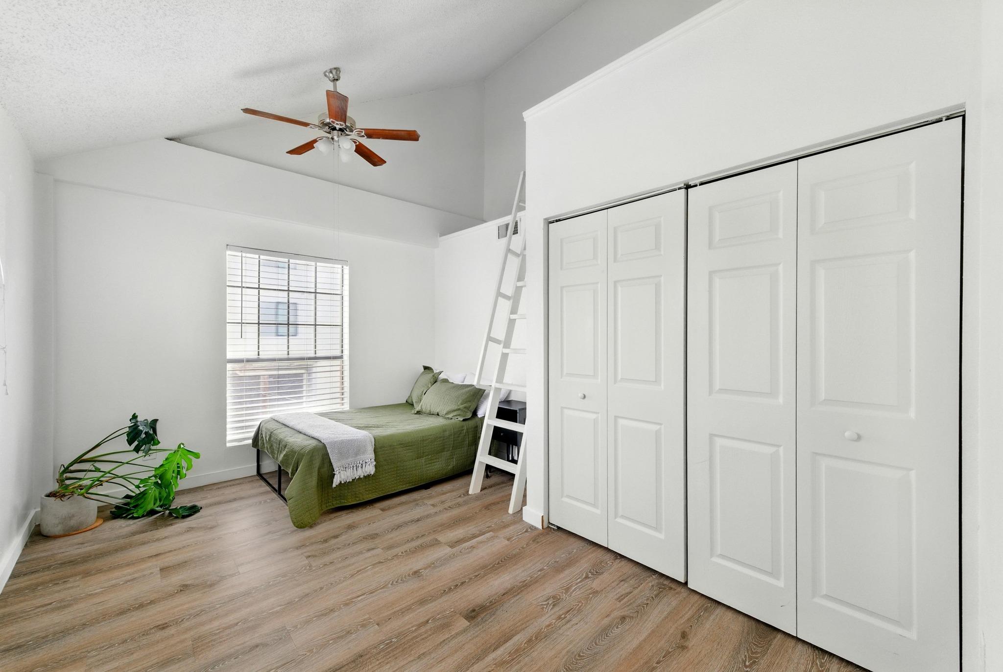 2401 Leon St # 306, Austin, TX 78705
