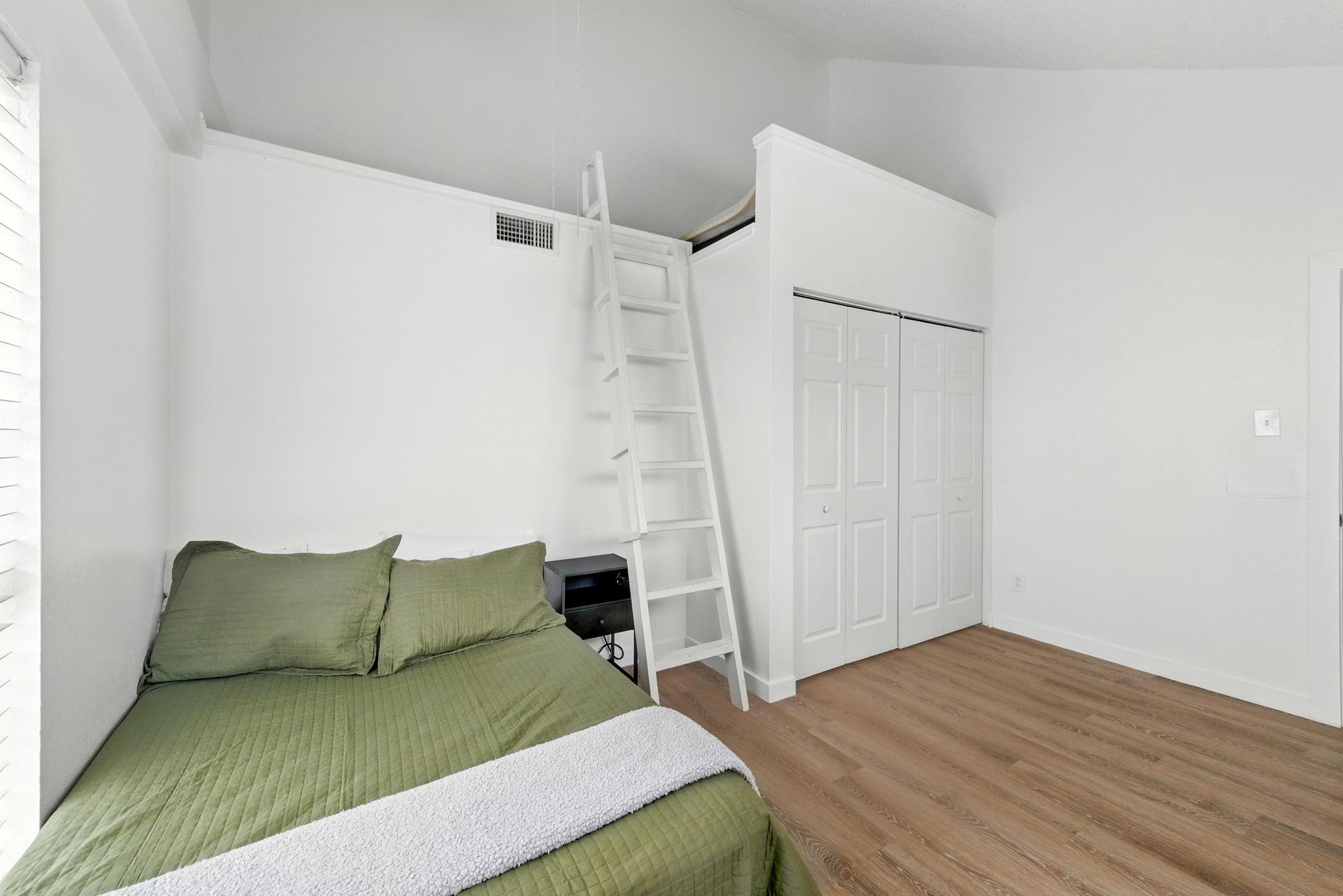 2401 Leon St # 306, Austin, TX 78705