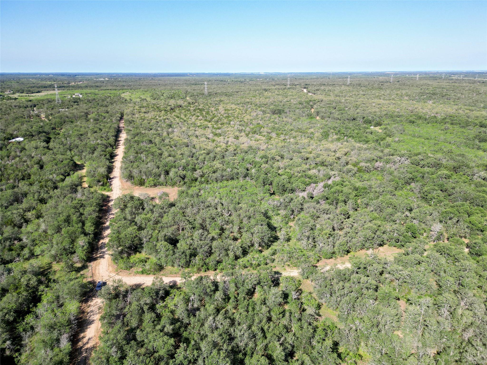 995 Carter Rd, Dale, TX 78616