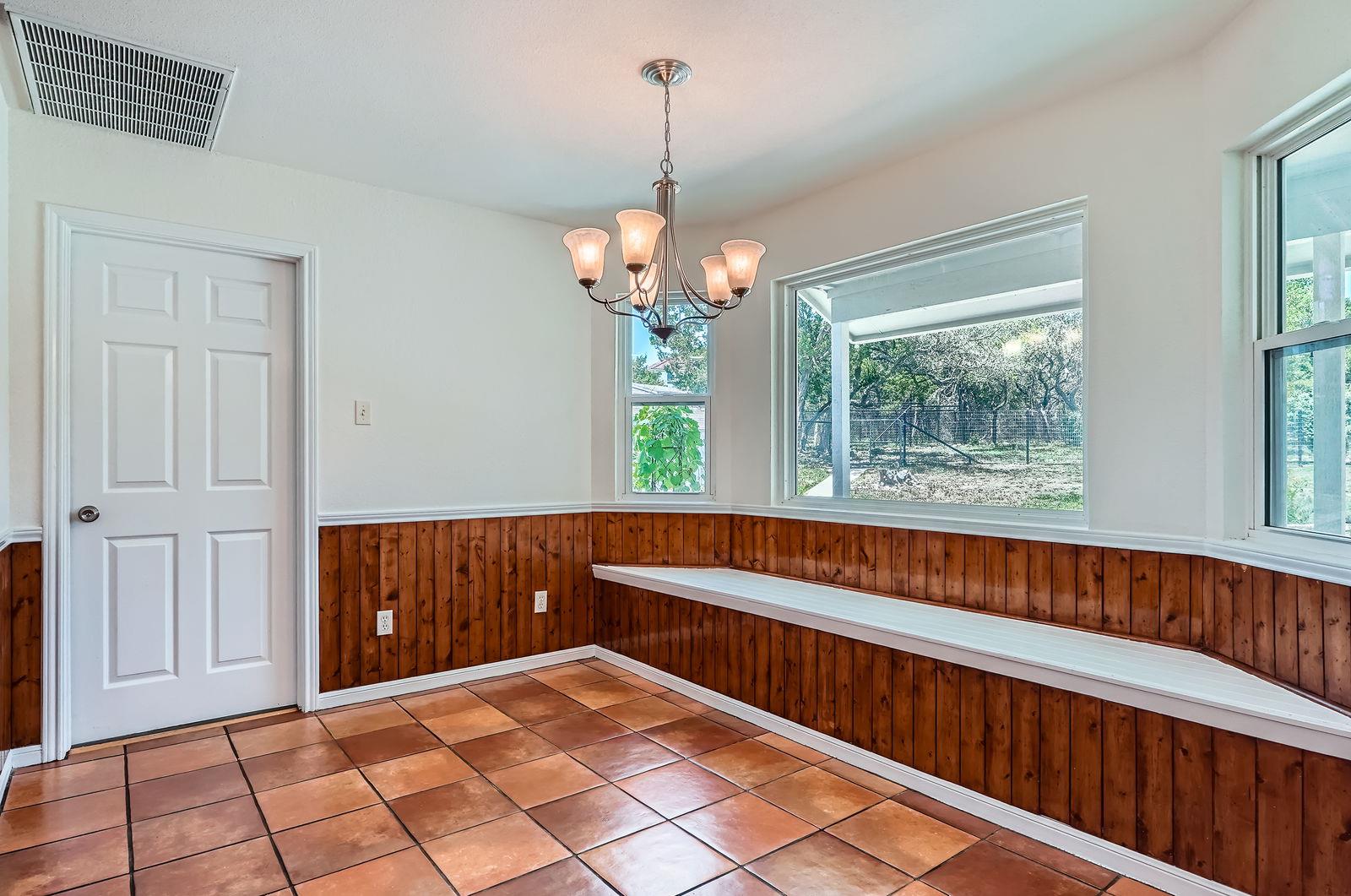 1005 Westland Ridge Rd, Dripping Springs, TX 78620