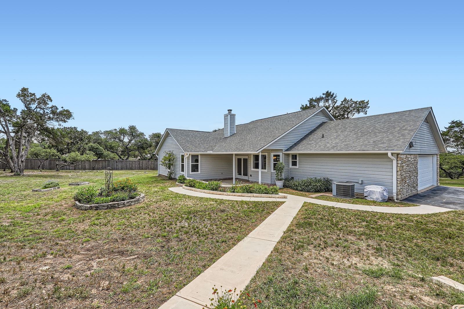 1005 Westland Ridge Rd, Dripping Springs, TX 78620