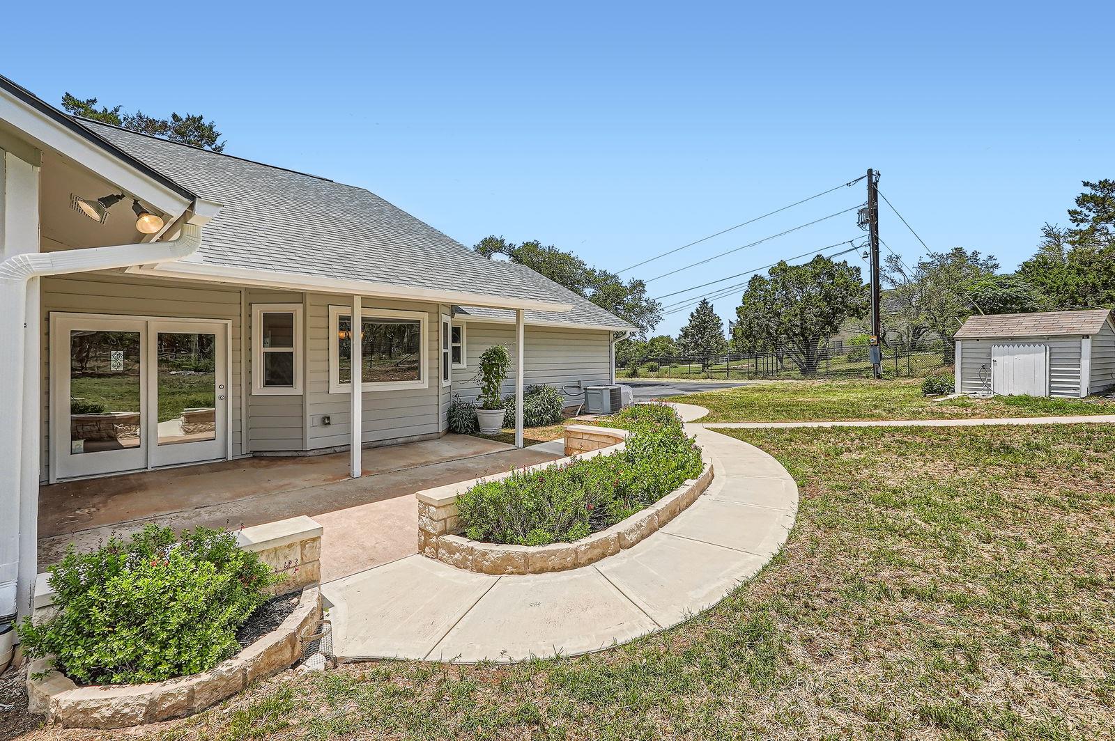 1005 Westland Ridge Rd, Dripping Springs, TX 78620