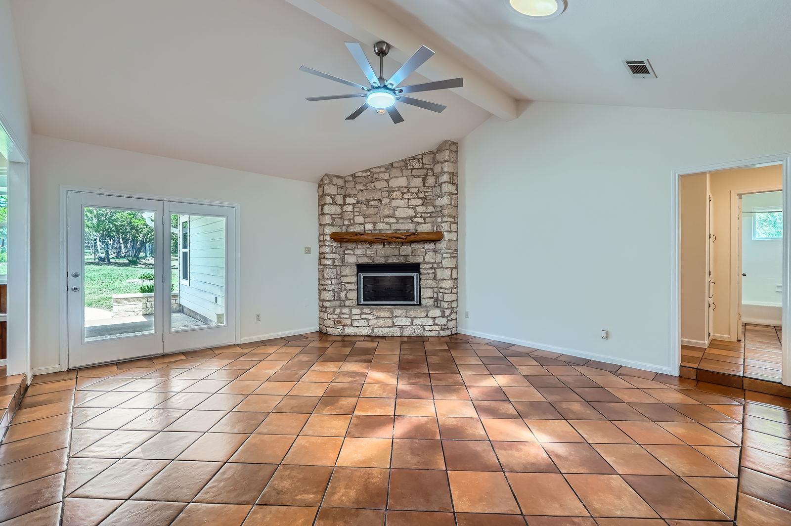 1005 Westland Ridge Rd, Dripping Springs, TX 78620