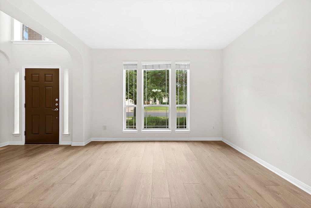 903 Fork Ridge Path, Round Rock, TX 78665