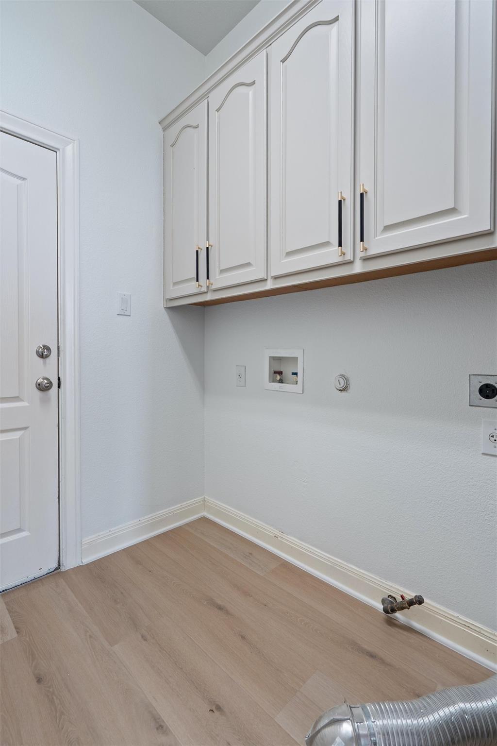 10303 Spicewood Pkwy, Austin, TX 78750