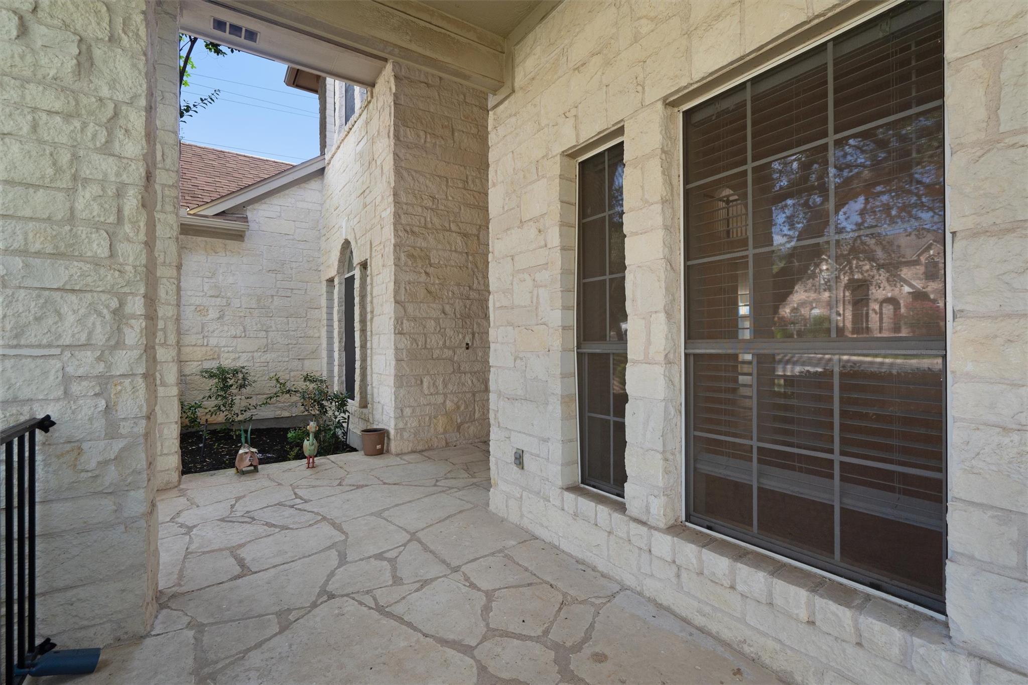 10303 Spicewood Pkwy, Austin, TX 78750