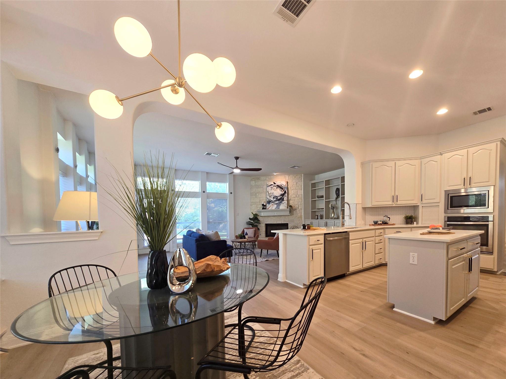 10303 Spicewood Pkwy, Austin, TX 78750