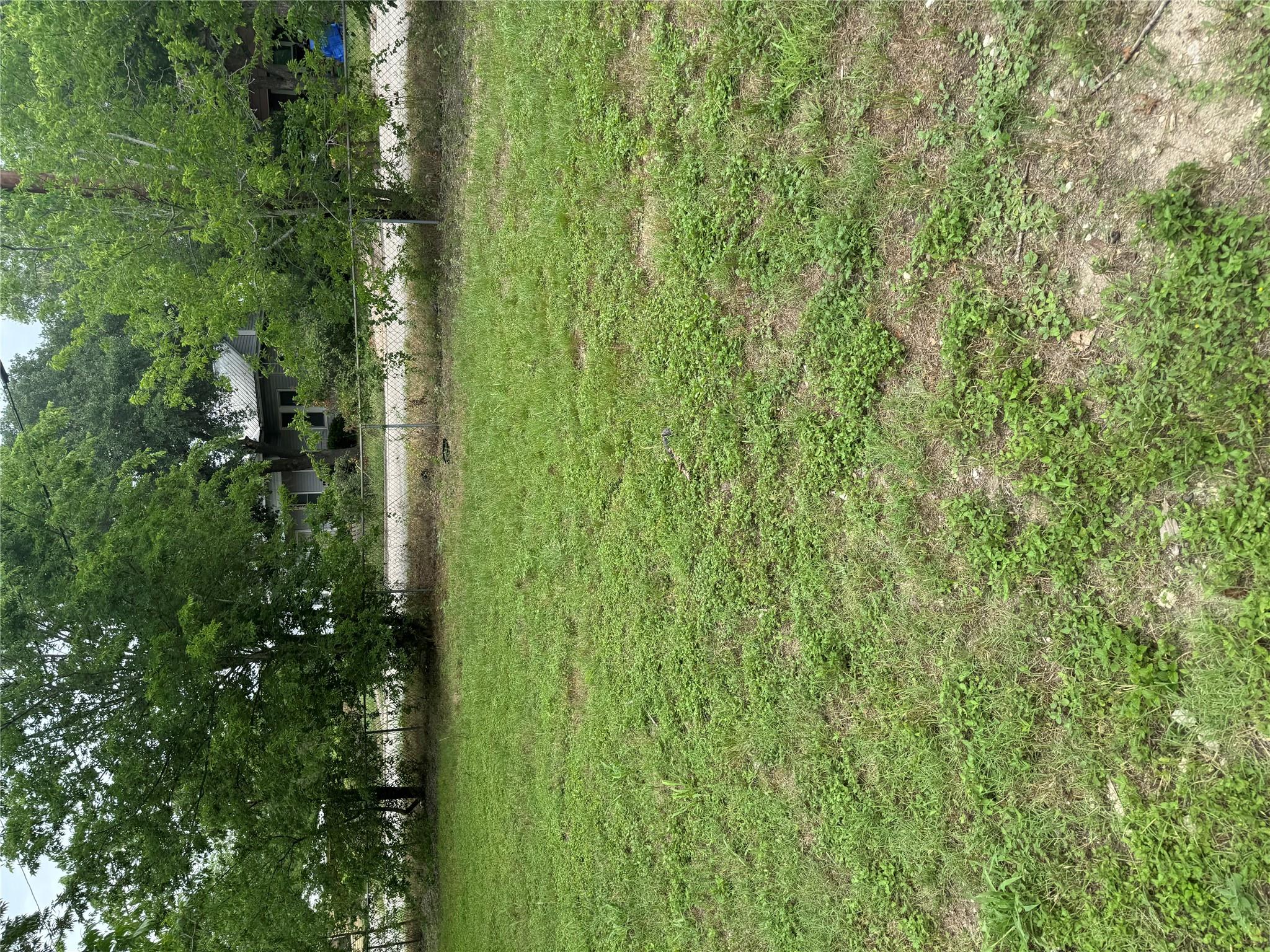 1105 Red River St, Lockhart, TX 78644