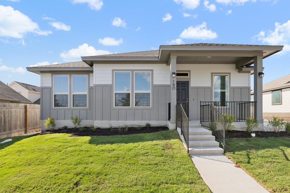 180 Condesa St, Kyle, TX 78640