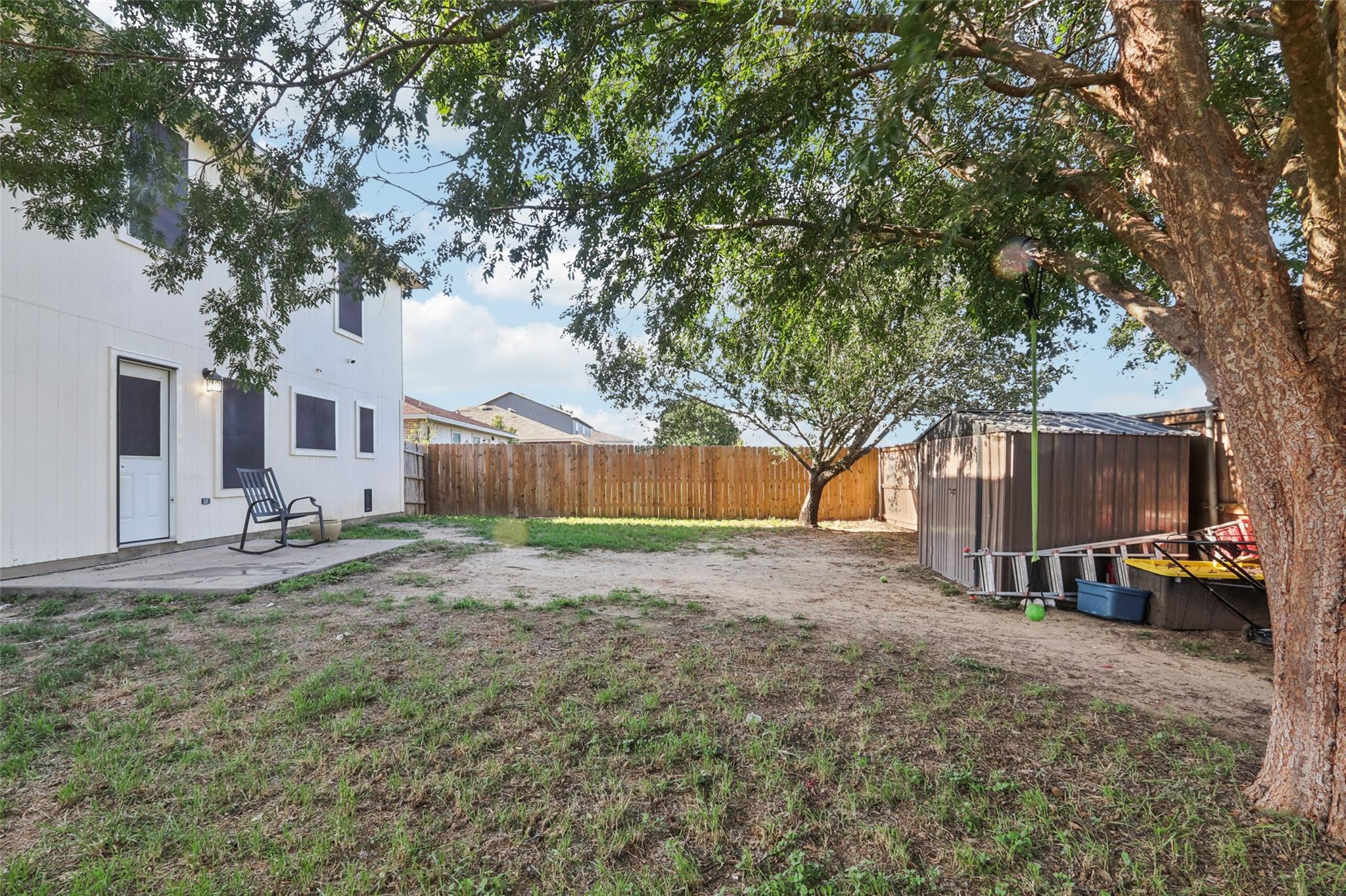 110 Trapper Trl, Bastrop, TX 78602