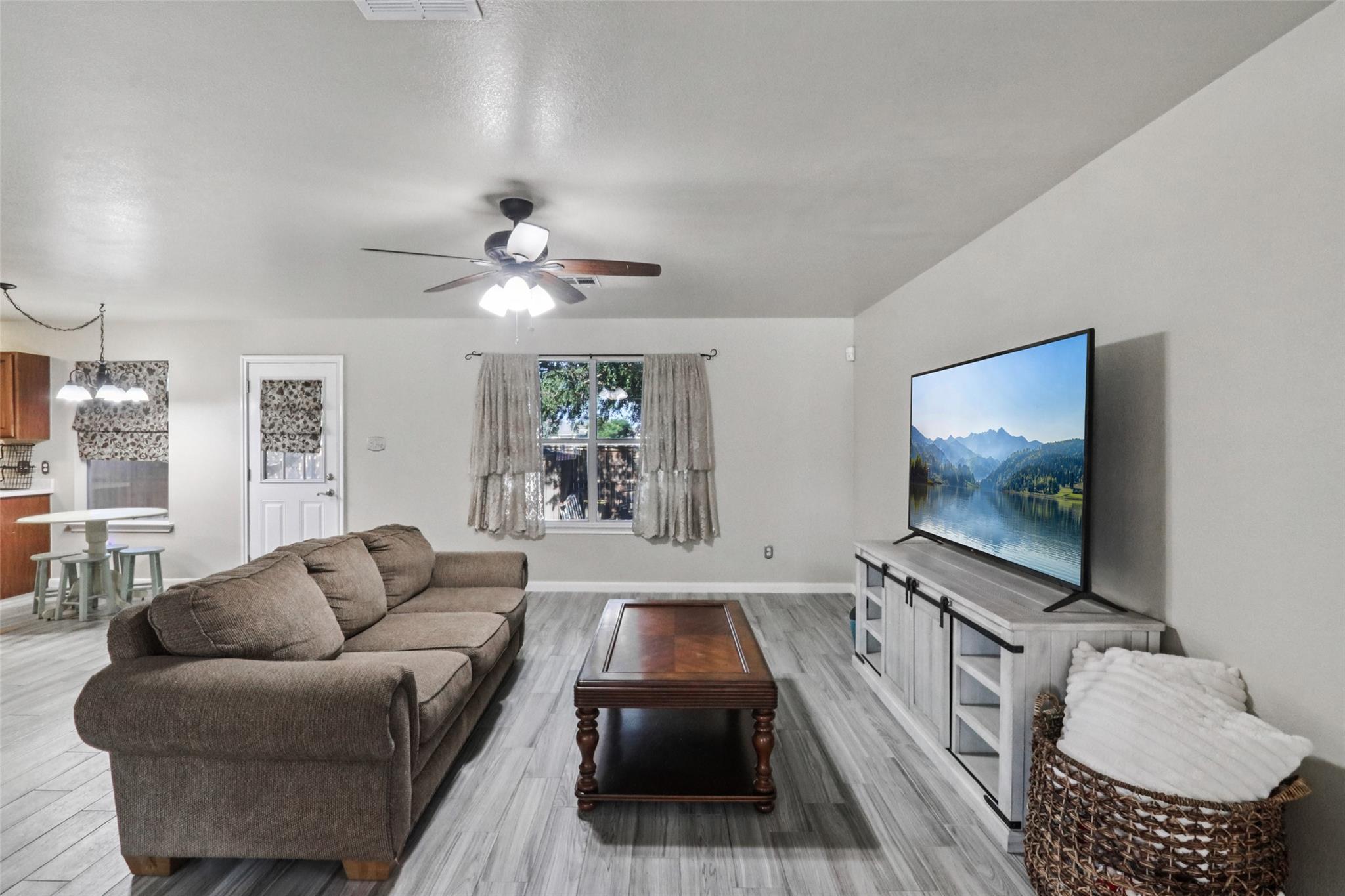 110 Trapper Trl, Bastrop, TX 78602