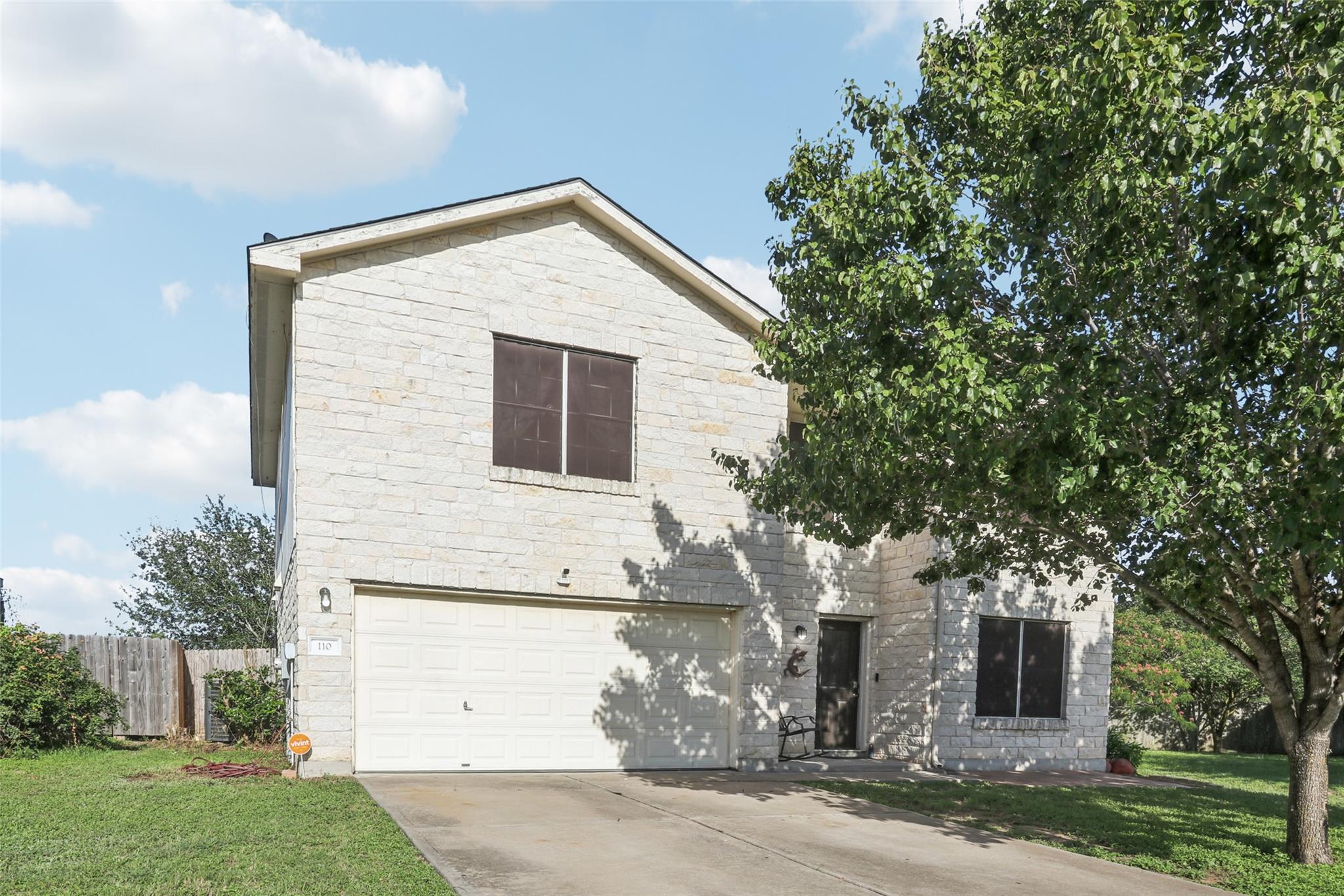 110 Trapper Trl, Bastrop, TX 78602