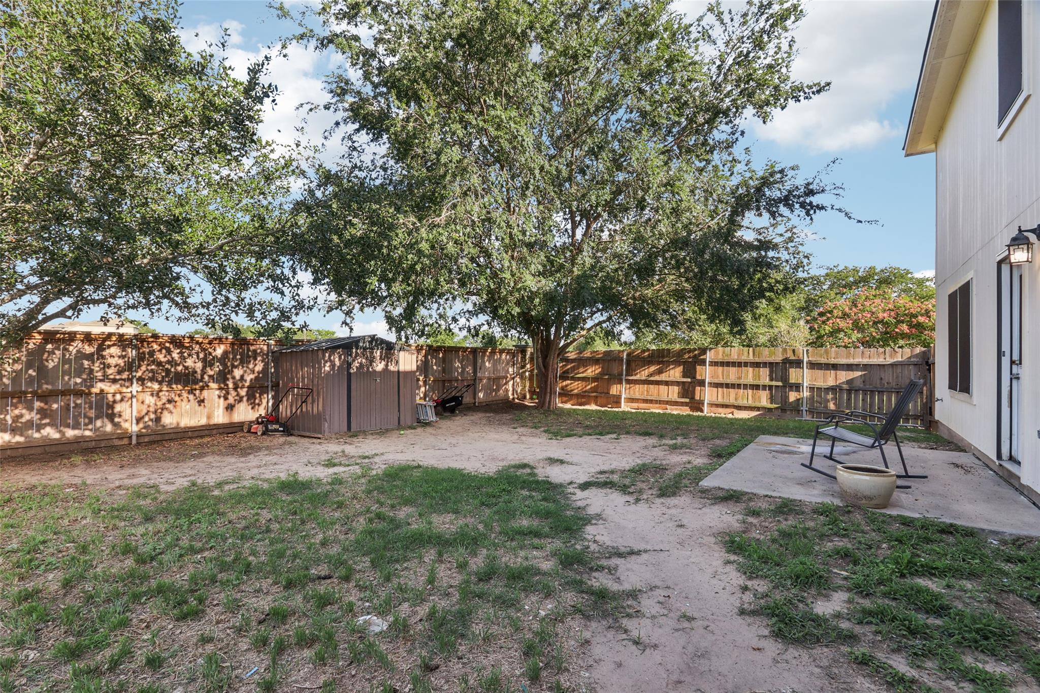 110 Trapper Trl, Bastrop, TX 78602