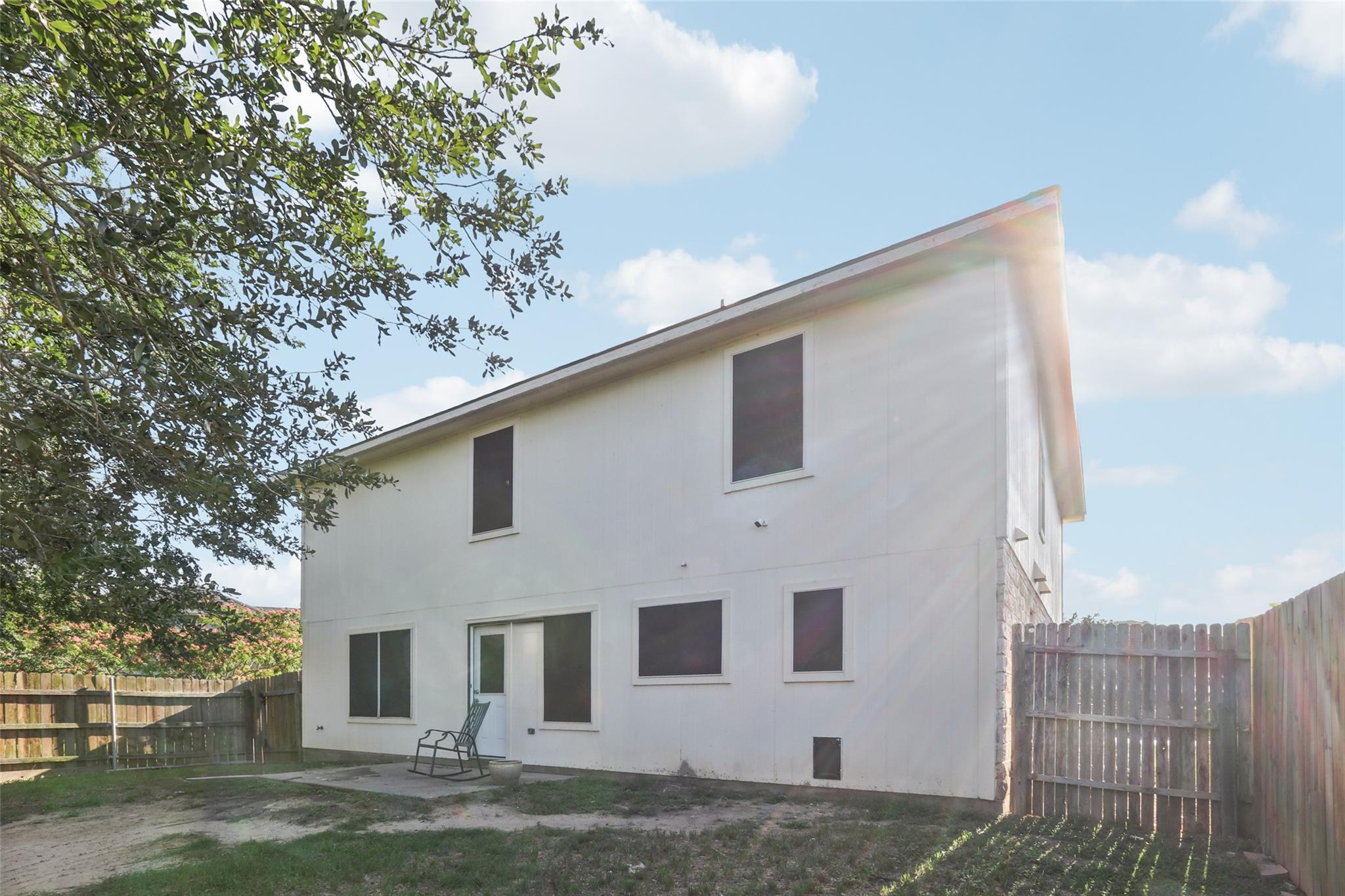 110 Trapper Trl, Bastrop, TX 78602