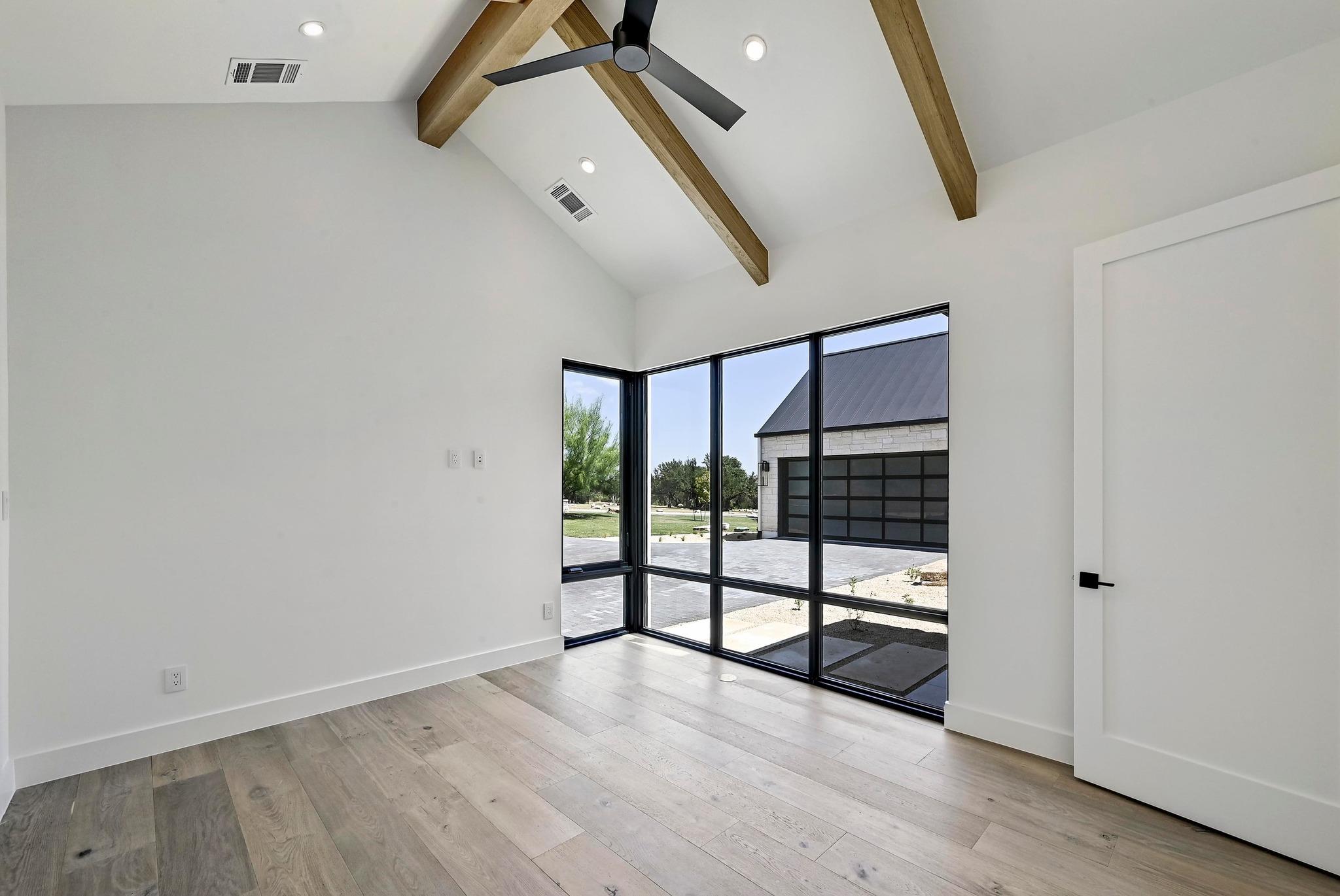 108 Beauty Berry, Horseshoe Bay, TX 78657