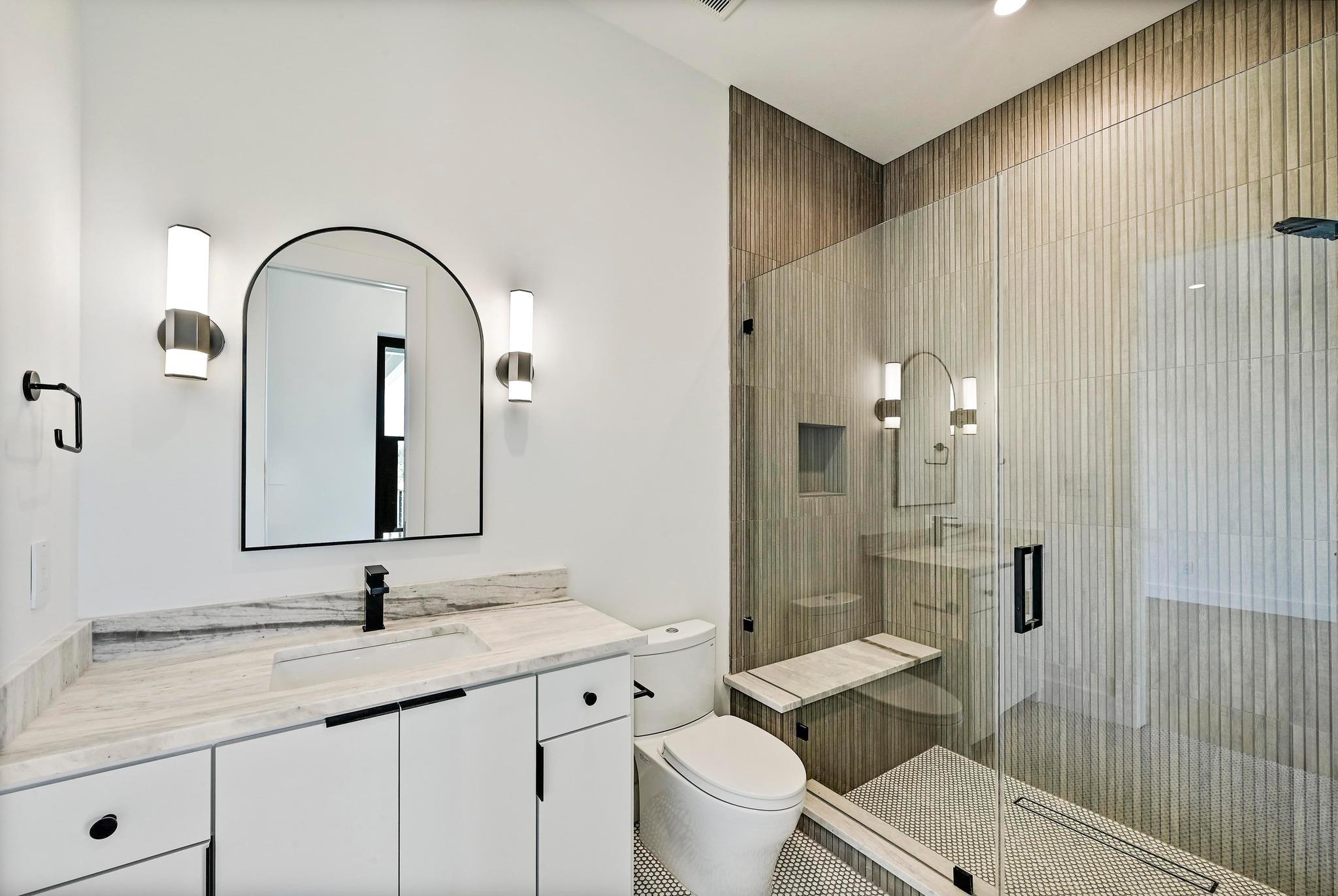 108 Beauty Berry, Horseshoe Bay, TX 78657