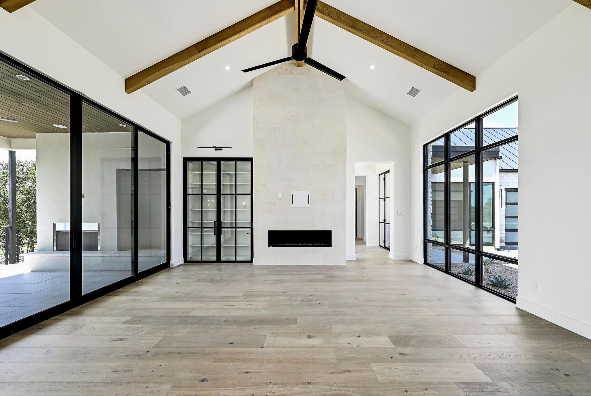 108 Beauty Berry, Horseshoe Bay, TX 78657