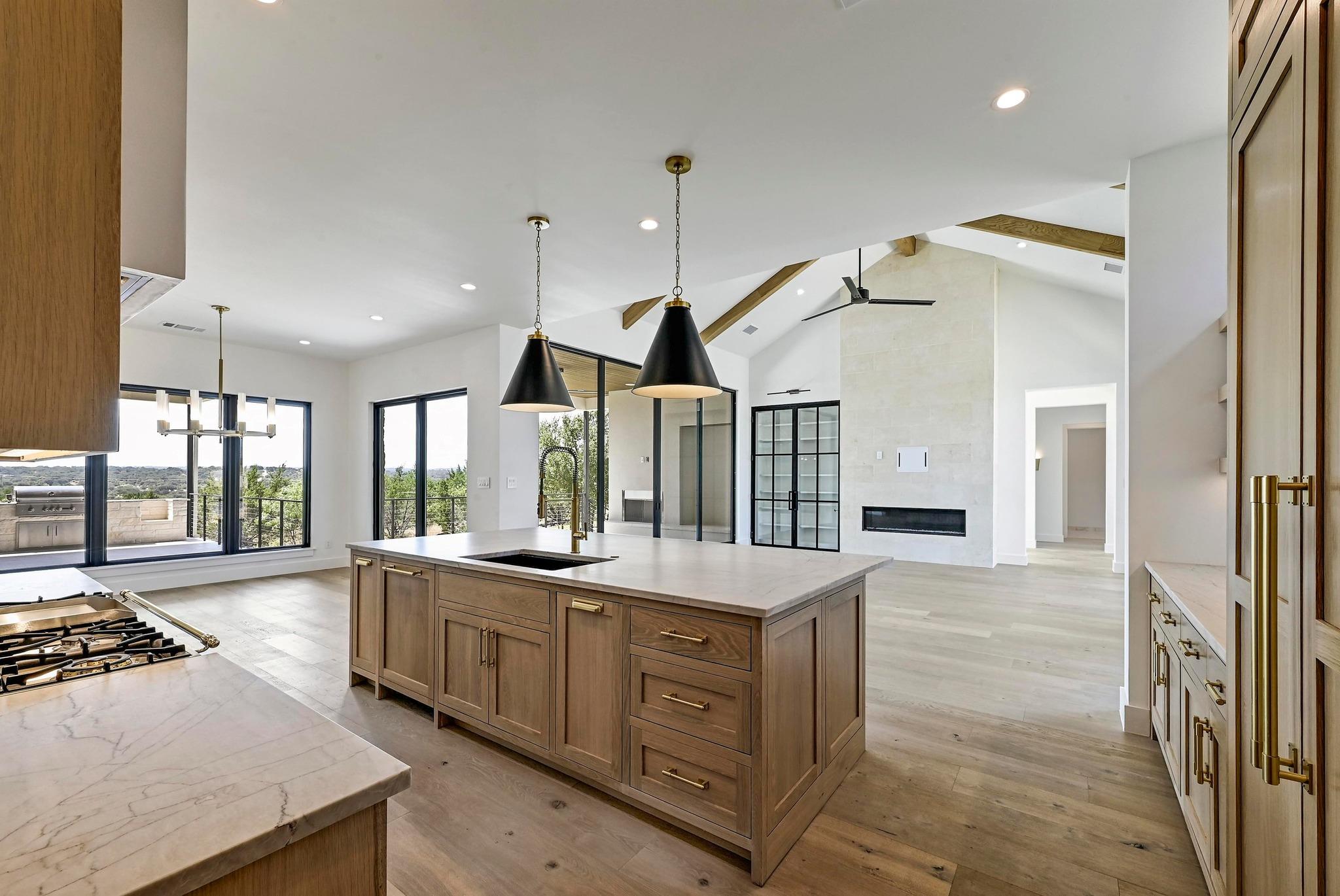 108 Beauty Berry, Horseshoe Bay, TX 78657