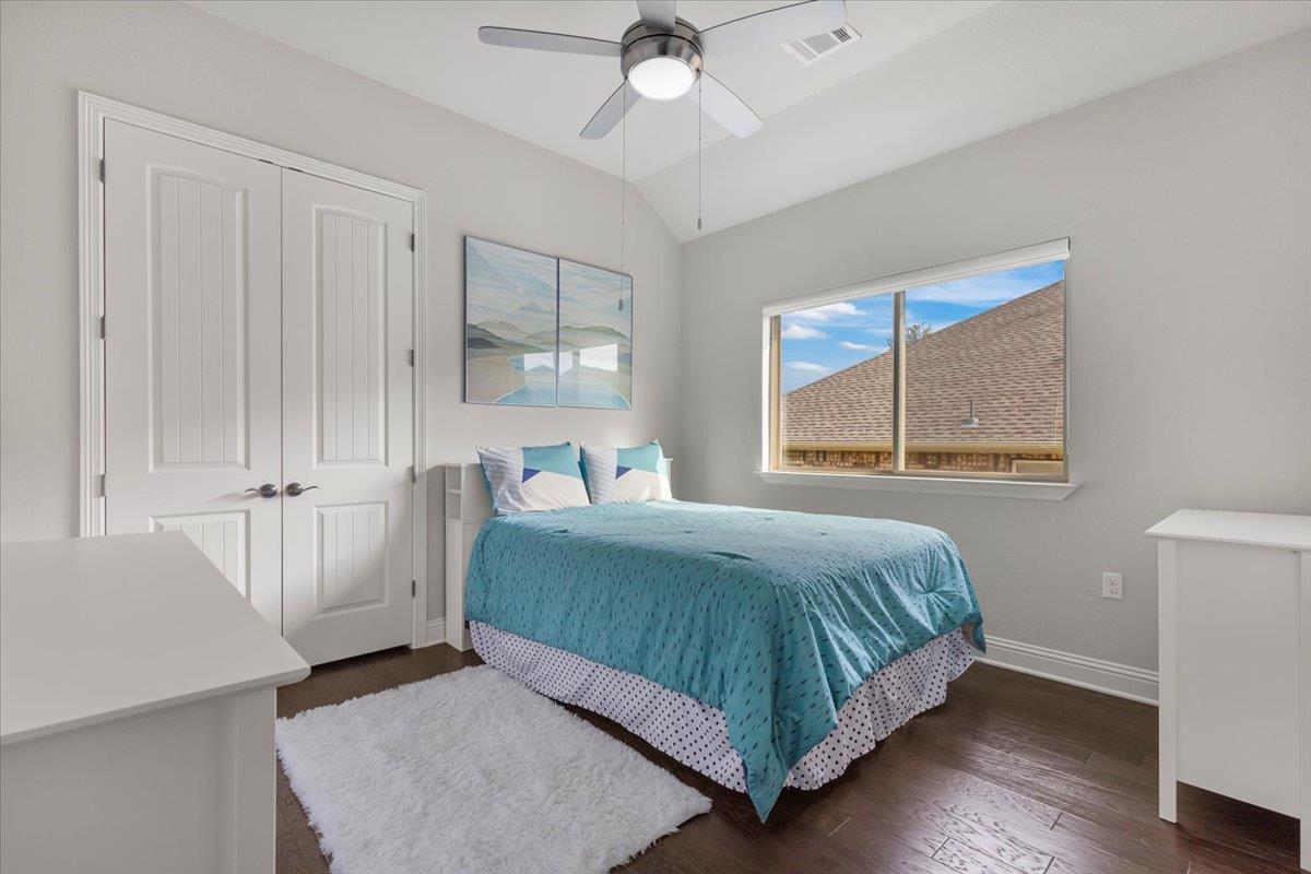 569 Mendocino Ln, Austin, TX 78737