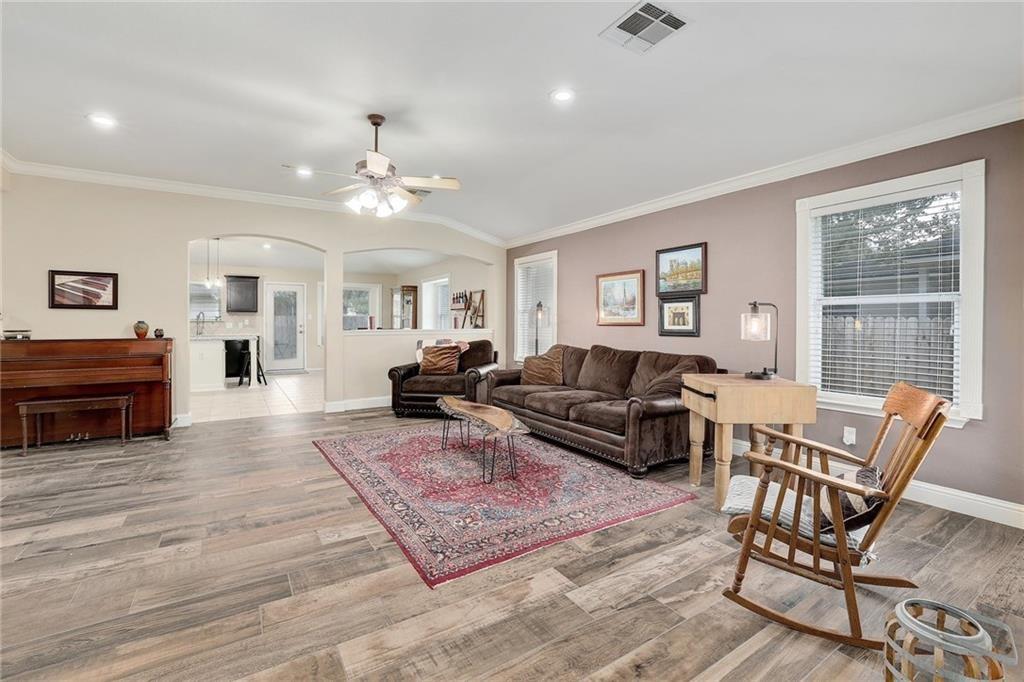 1407 Faustino Cv, Leander, TX 78641