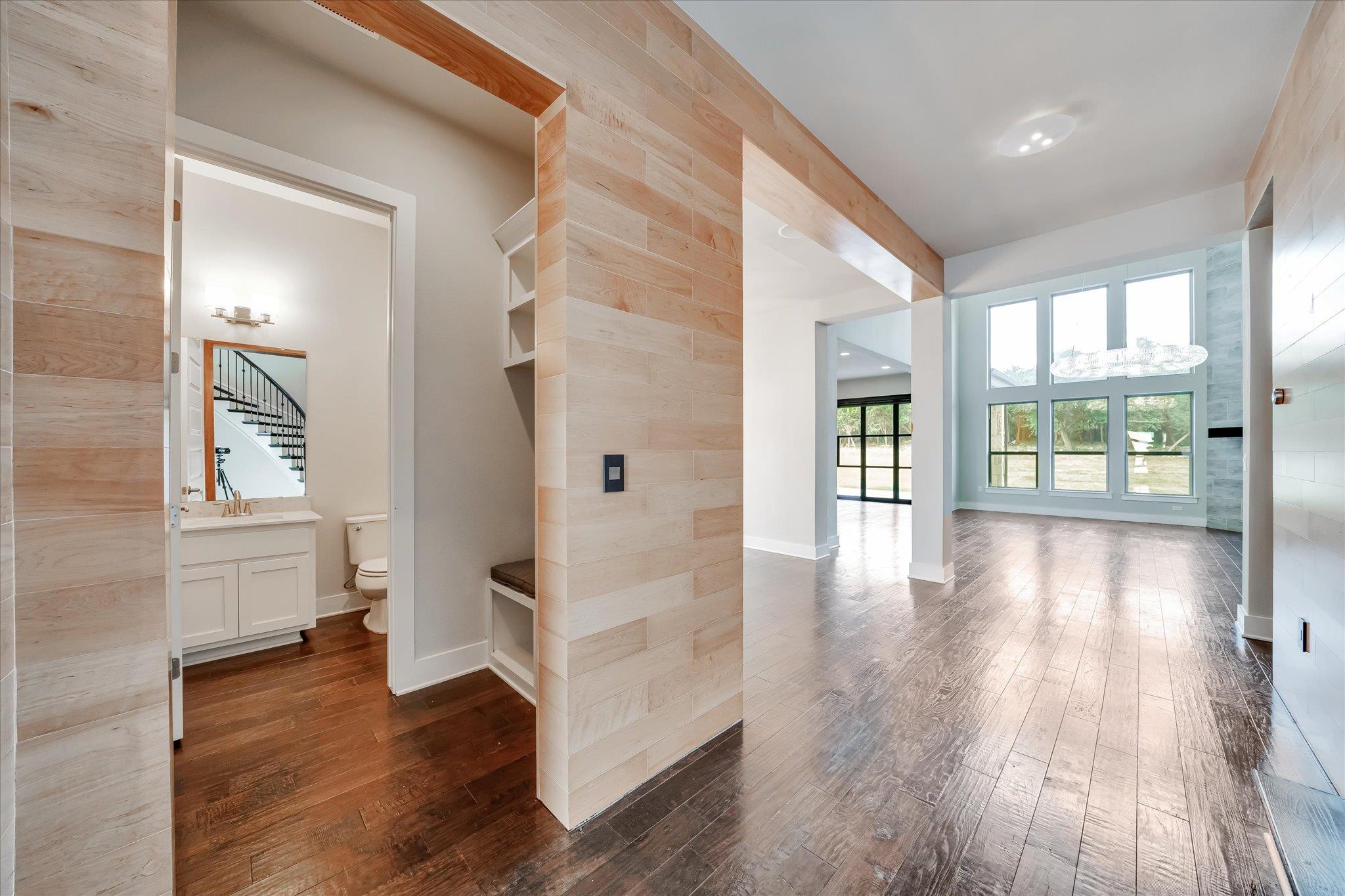 6316 Bernia Dr, Austin, TX 78739