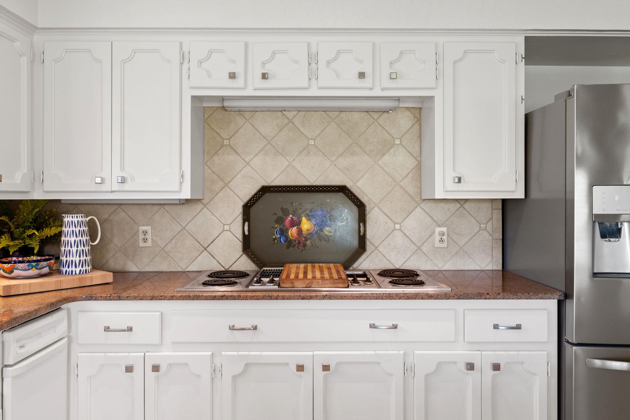 618 Hi Stirrup, Horseshoe Bay, TX 78657